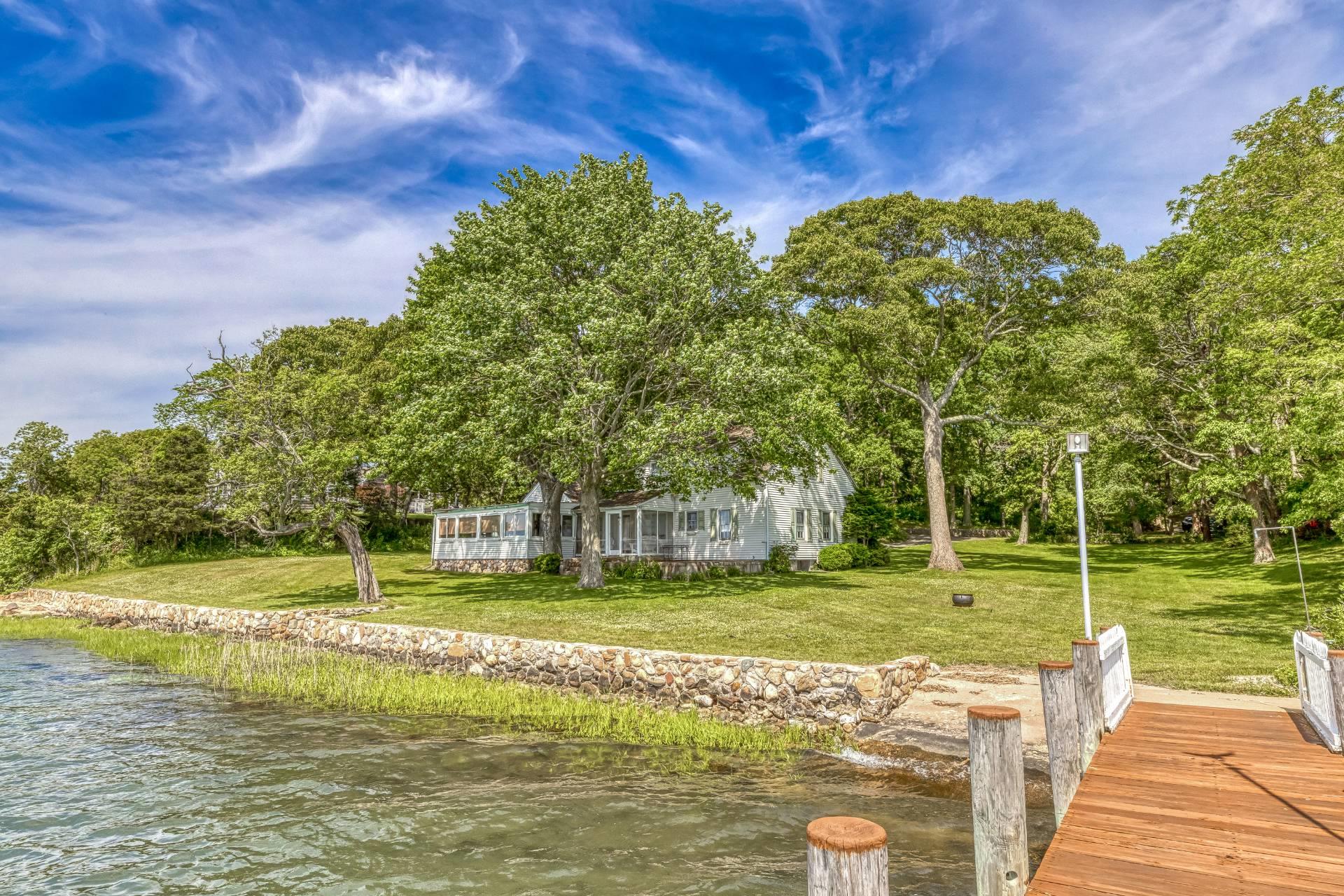 6-6A S Ram Island Drive, Shelter Island, NY 11964