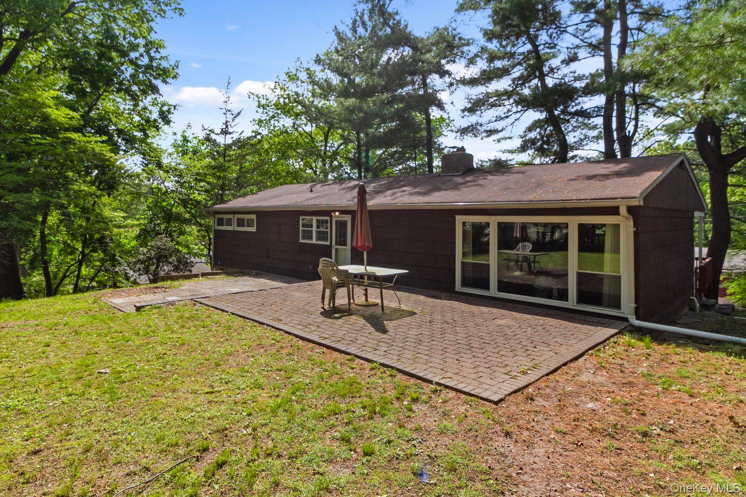 29 Western Drive, Ardsley, NY 10502