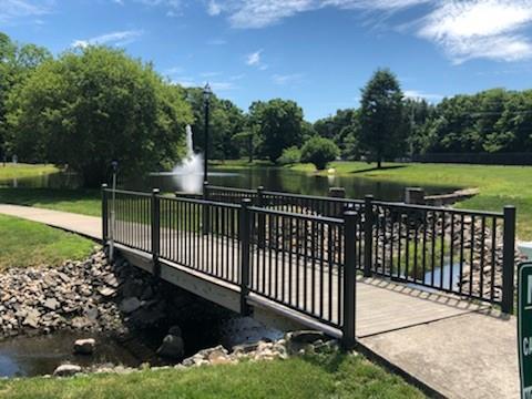 195 E Newcastle Court, Ridge, NY 11961