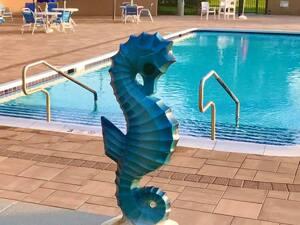 195 E Newcastle Court, Ridge, NY 11961