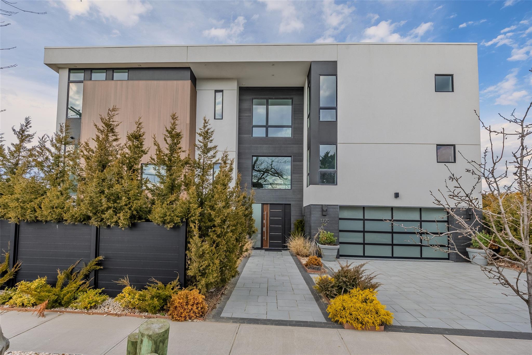 1770 Bay Boulevard, Atlantic Beach, NY 11509