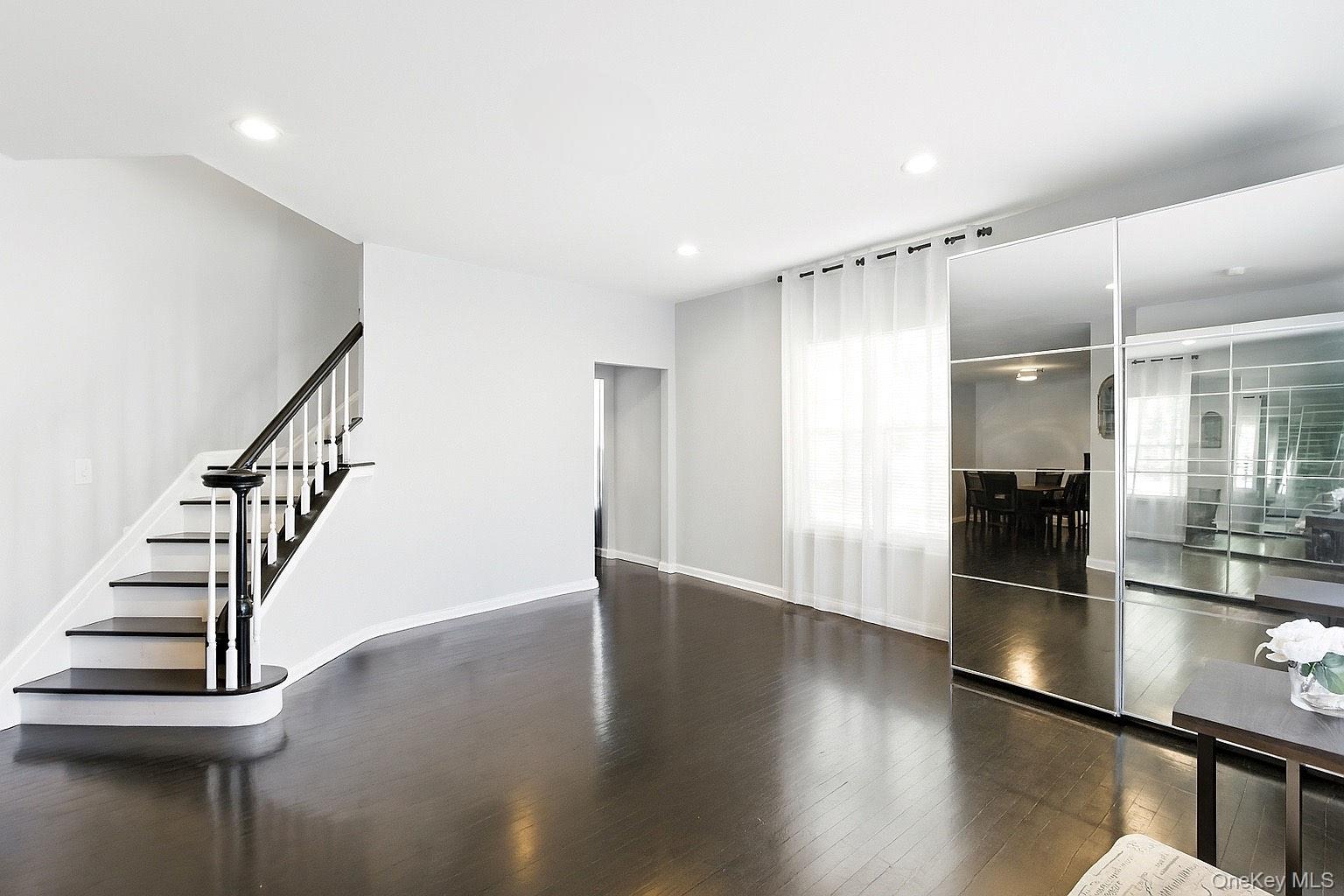 33 Sunflower Ridge Road, South Setauket, NY 11720