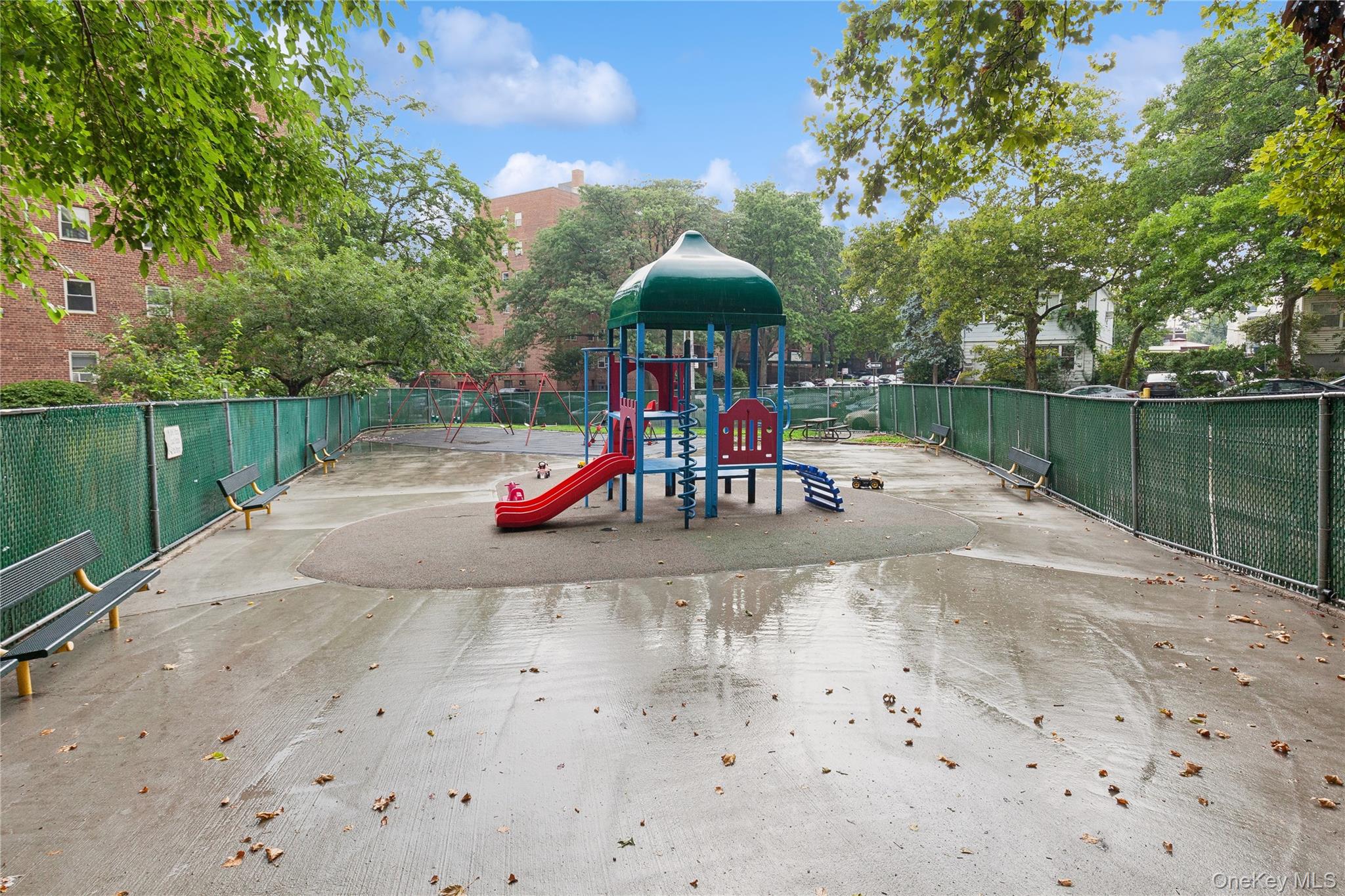 139-15 83 Avenue # 629, Briarwood, NY 11435