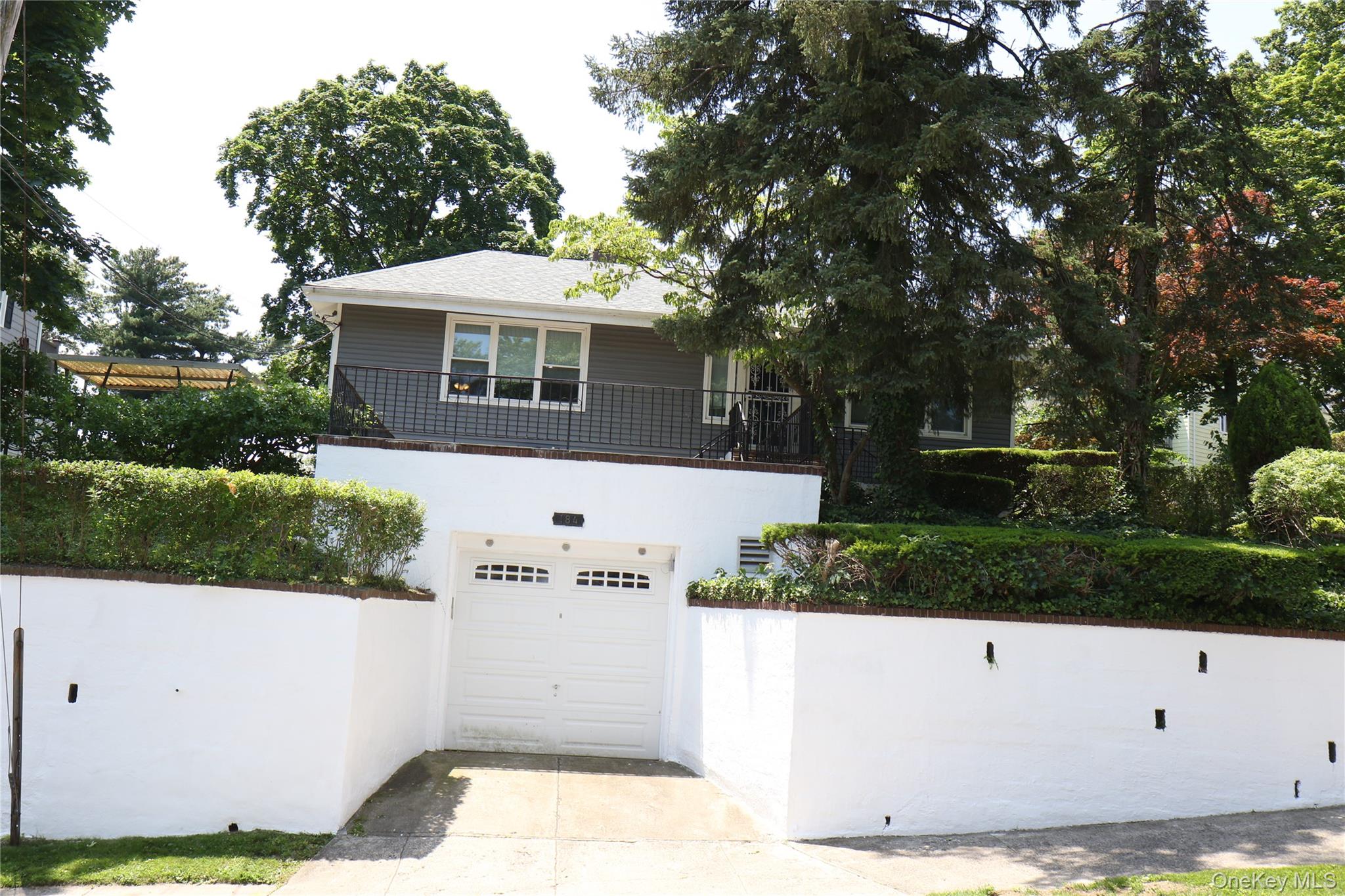 184 Scott ave, Yonkers, NY 10704