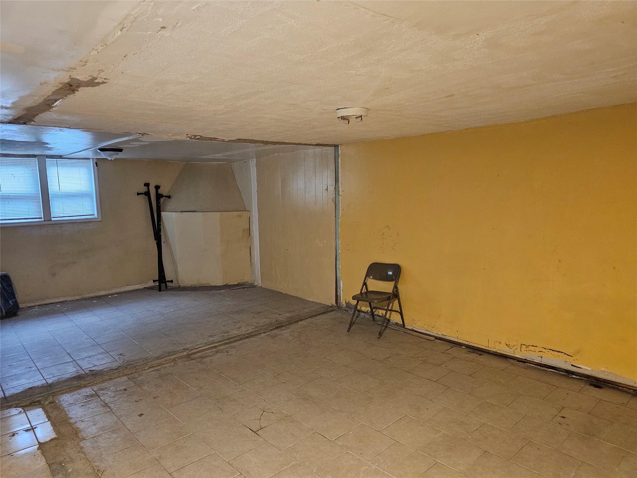 21531 Murdock Avenue, Queens Village, NY 11429