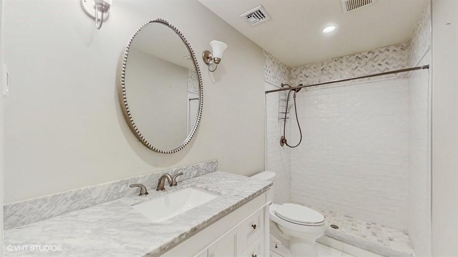 60 E Minerva Road, Lindenhurst, NY 11757