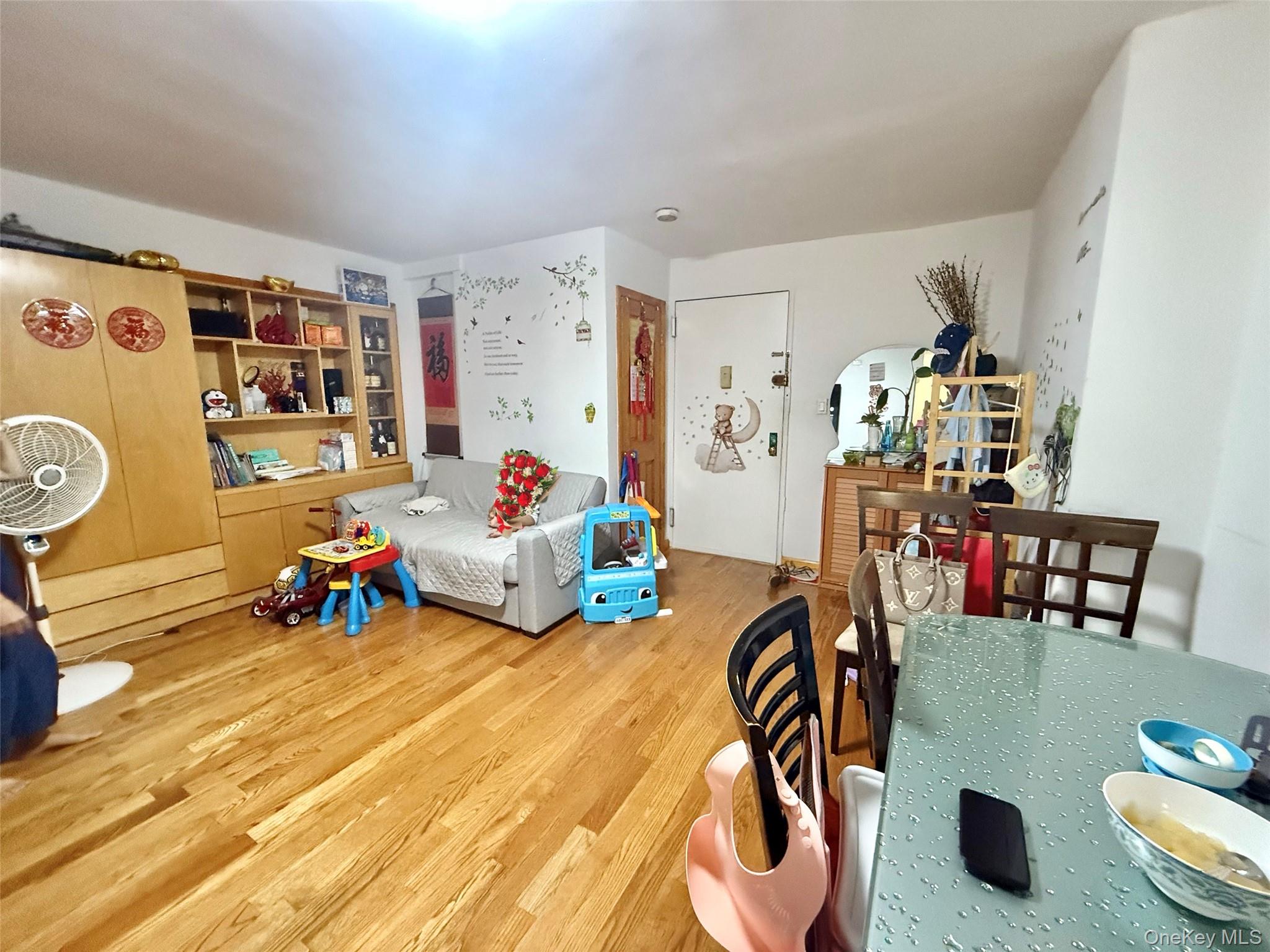 138-70 Elder Avenue # 3A, Flushing, NY 11355