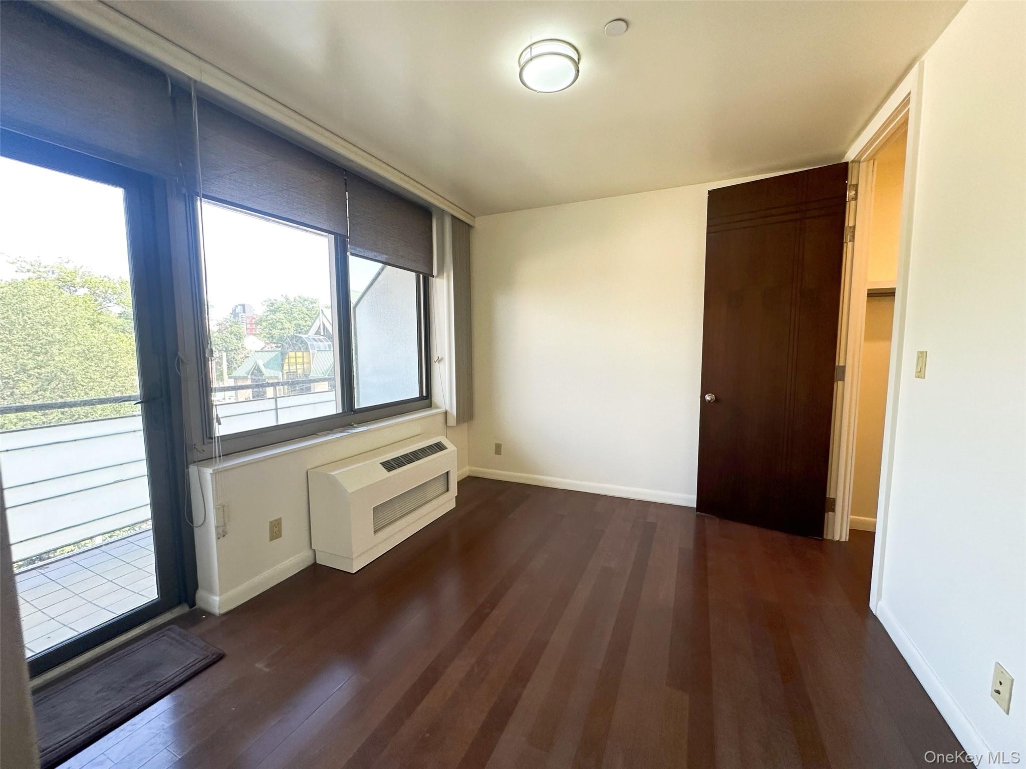 31-32 Union Street # 4C, Flushing, NY 11354