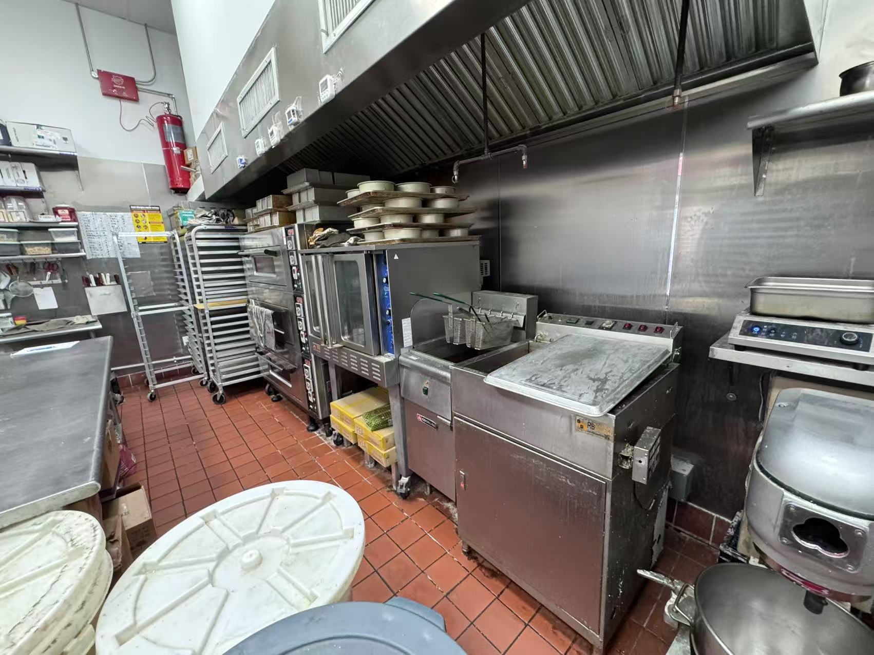 31-25 downing, Flushing, NY 11354