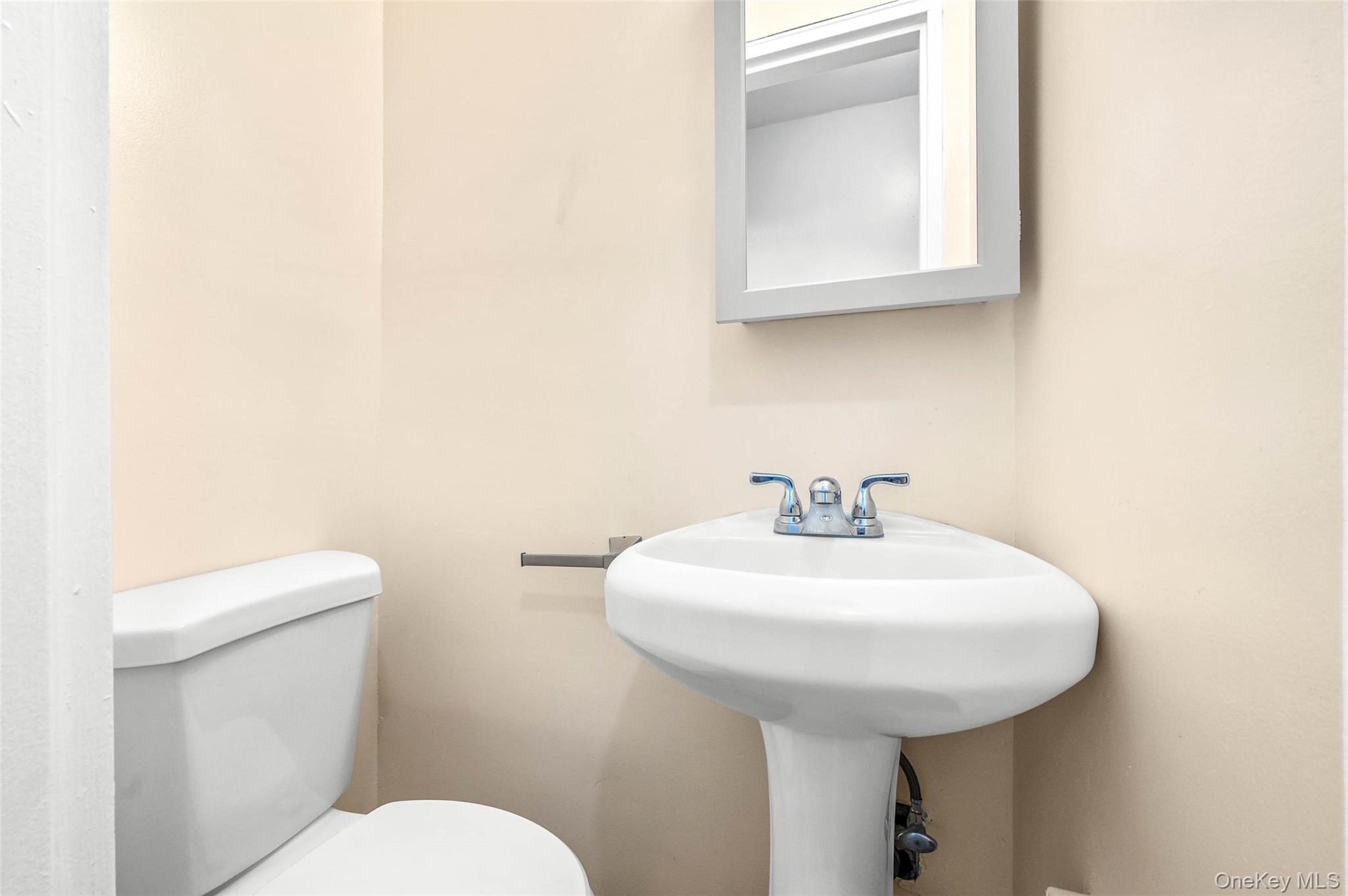 132-20 Farmers Boulevard, Saint Albans, NY 11434