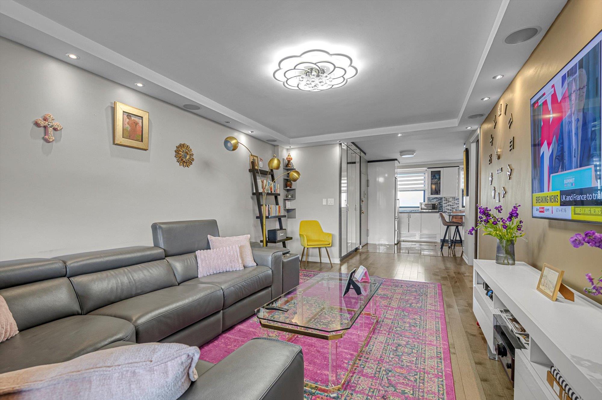 61-45 98 Street # 11G, Rego Park, NY 11374