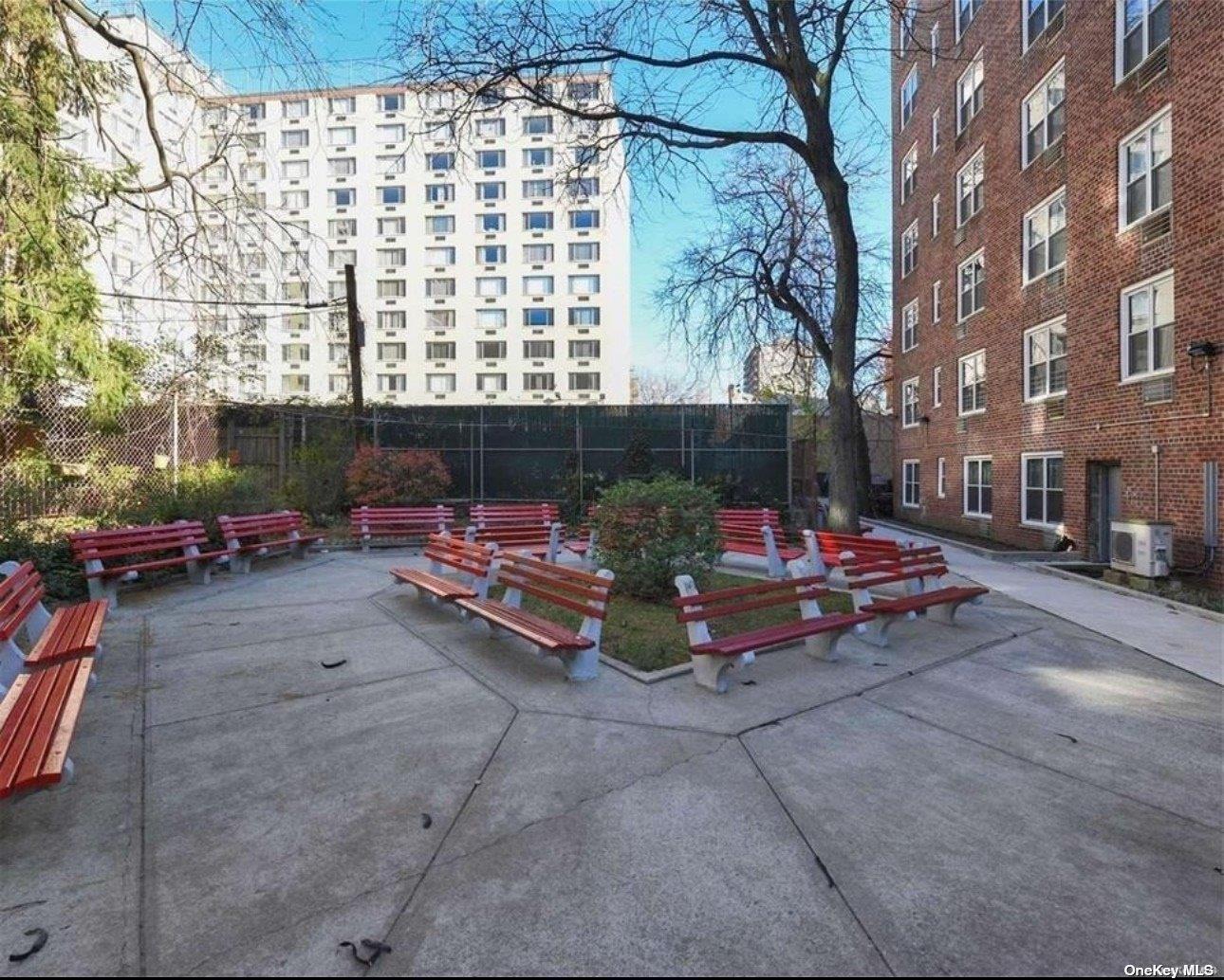 142-05 Roosevelt Avenue # 328, Flushing, NY 11354