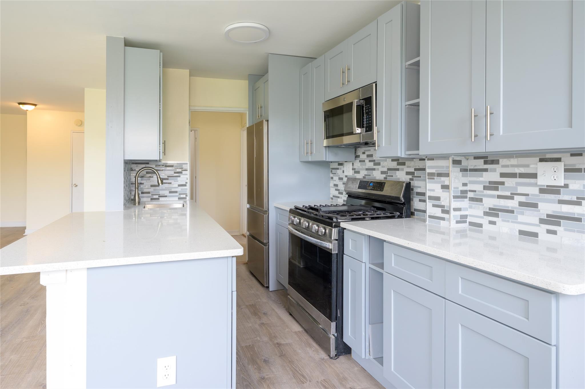 610 Waring Avenue # 5F, Bronx, NY 10467