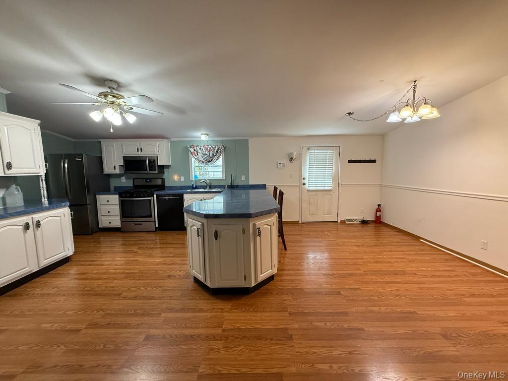 551 5th Avenue, Middletown, NY 10941