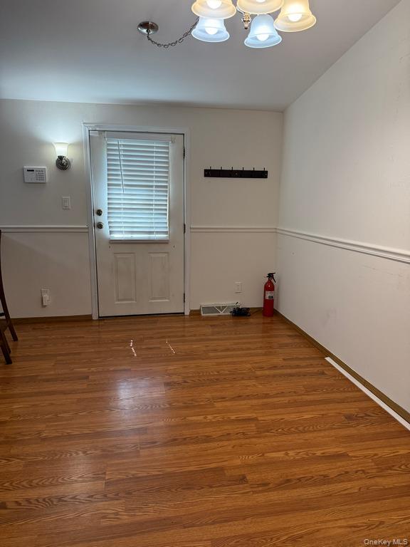 551 5th Avenue, Middletown, NY 10941