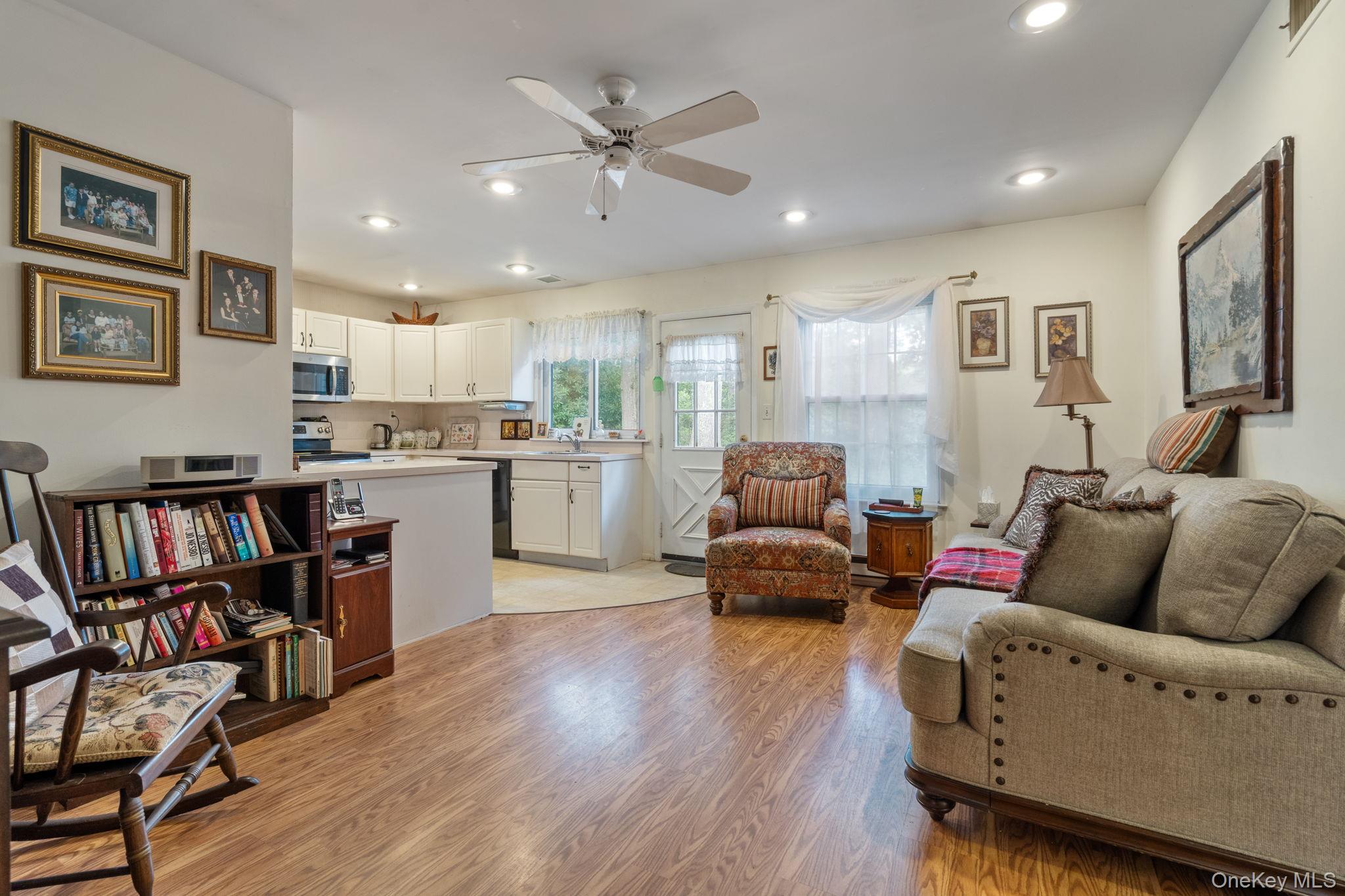 304 Kingston Court, Ridge, NY 11961