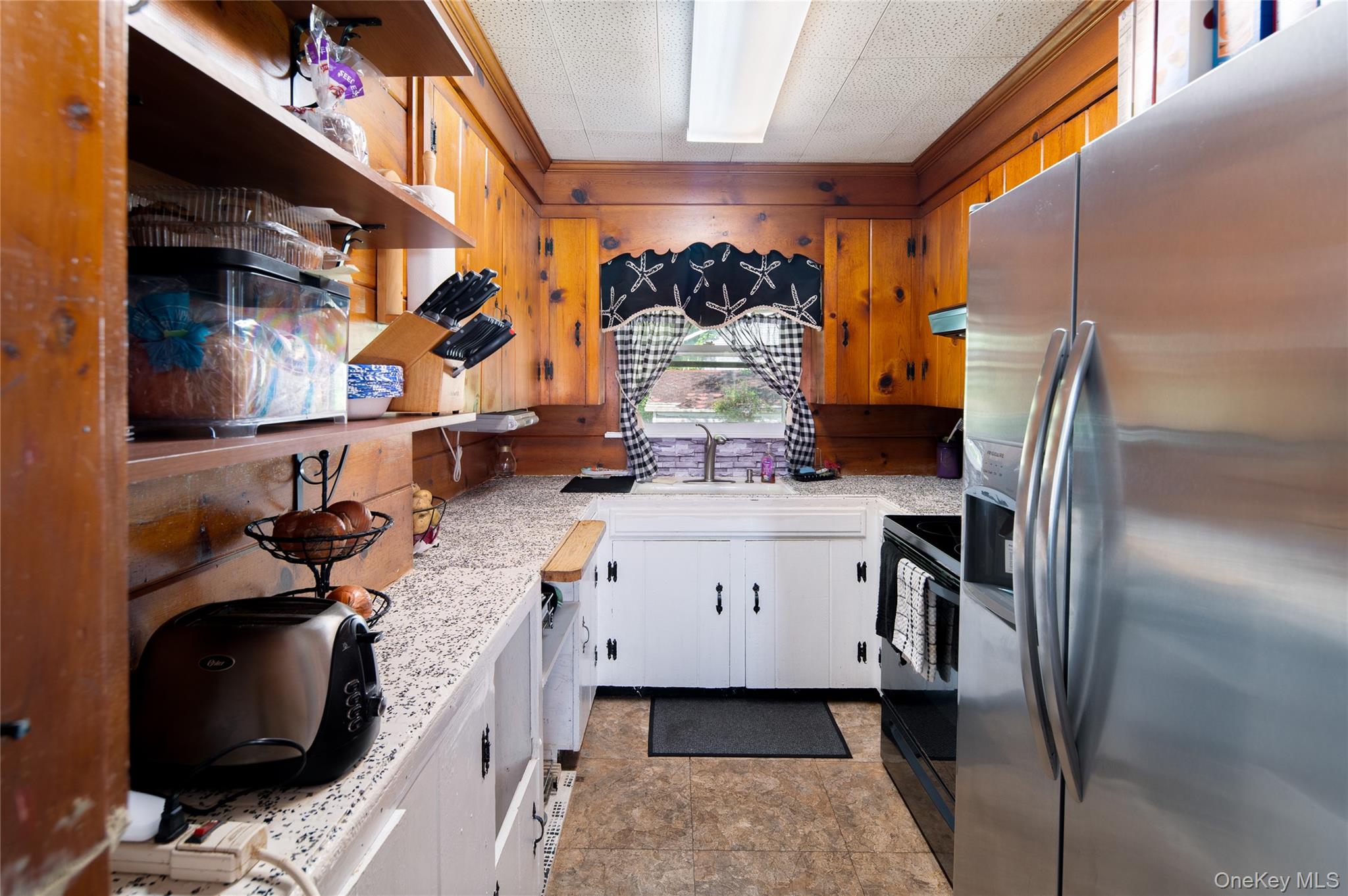 1 Shady Lane, Mahopac, NY 10541