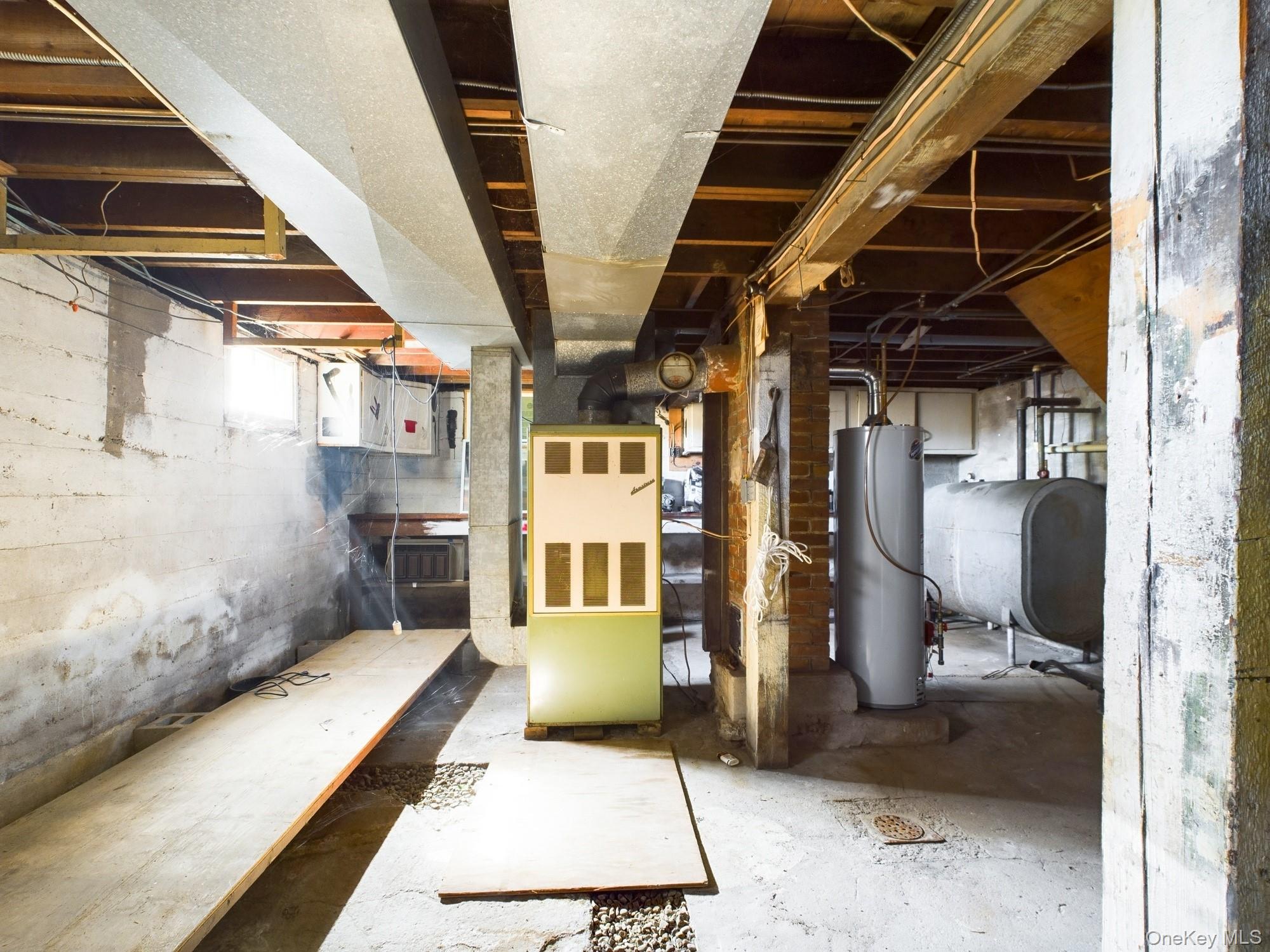 12 Old Turnpike Road, Bloomingburg, NY 12721