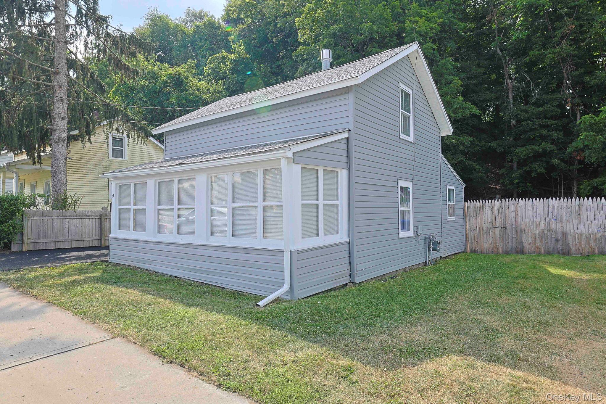 58 Wawayanda Avenue, Middletown, NY 10940