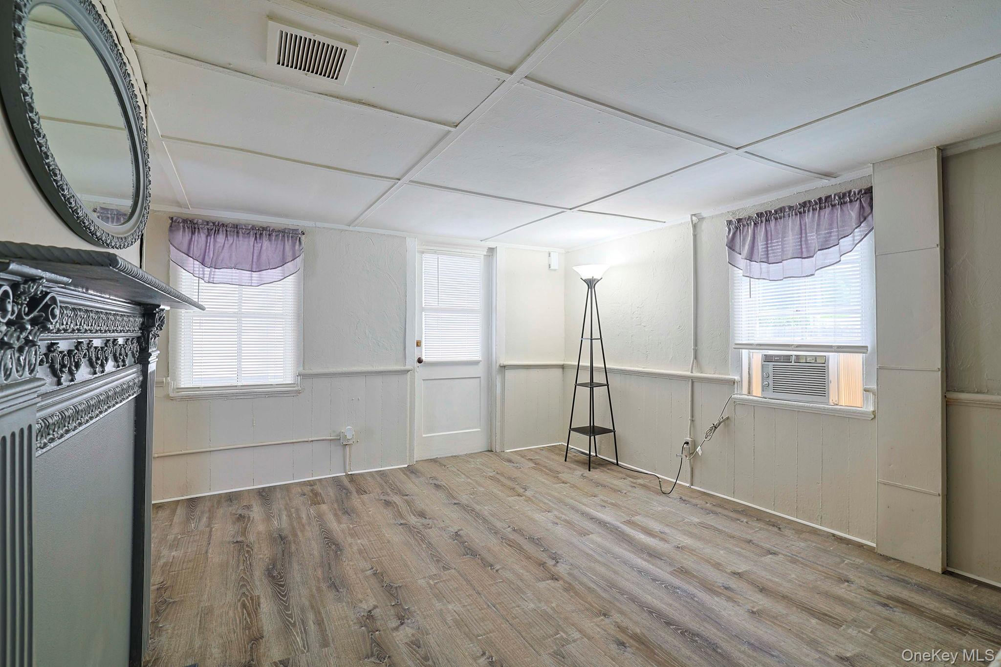 58 Wawayanda Avenue, Middletown, NY 10940