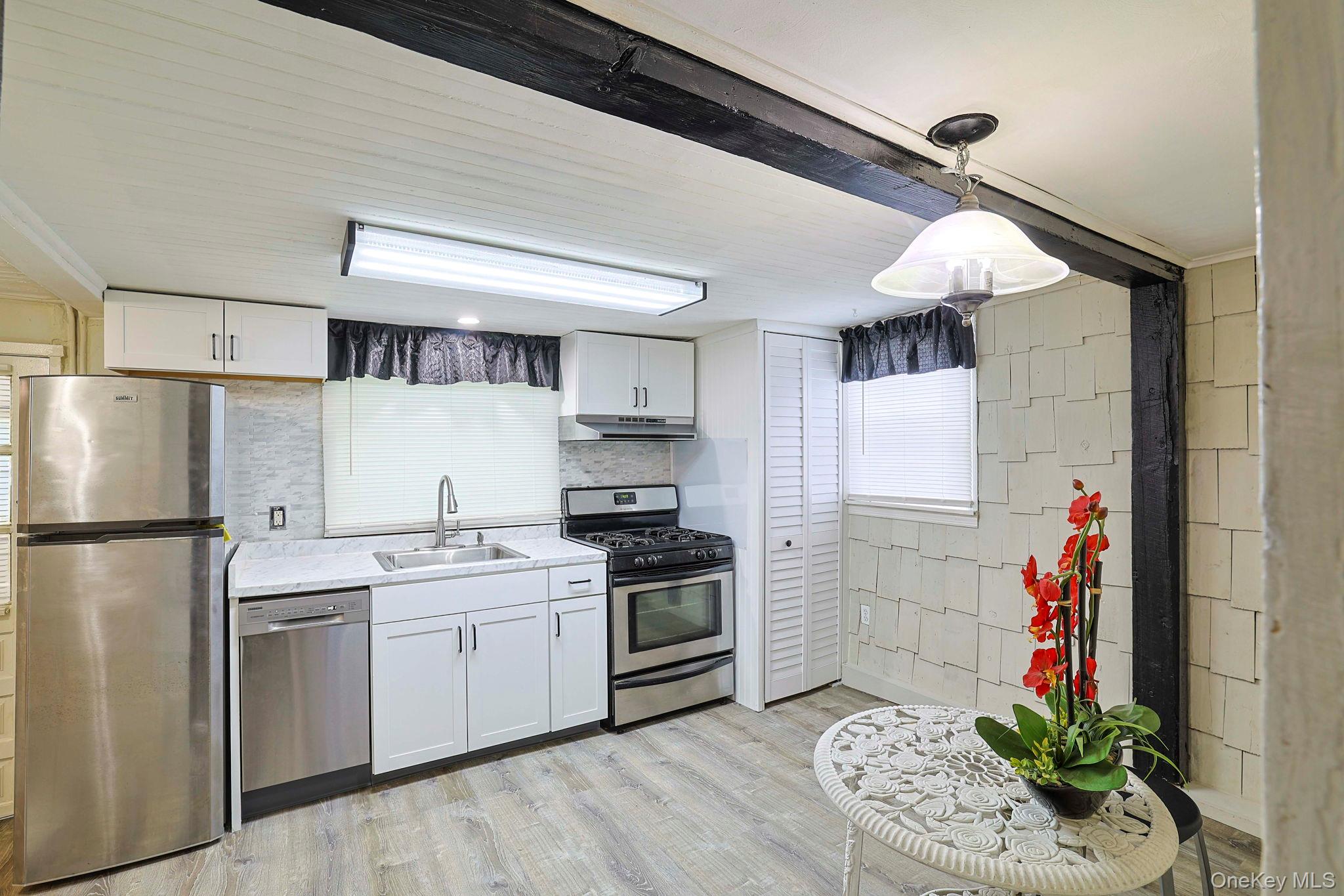 58 Wawayanda Avenue, Middletown, NY 10940