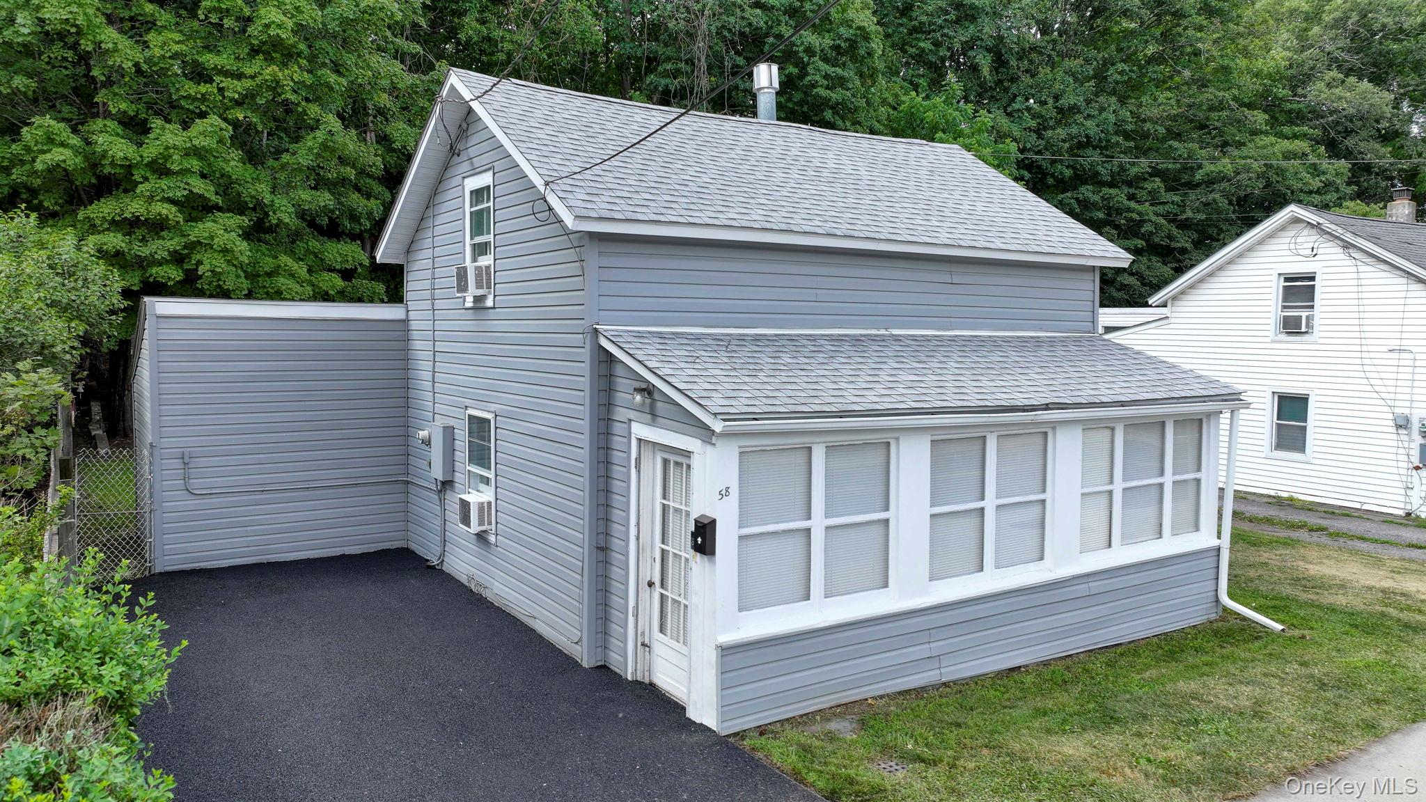 58 Wawayanda Avenue, Middletown, NY 10940