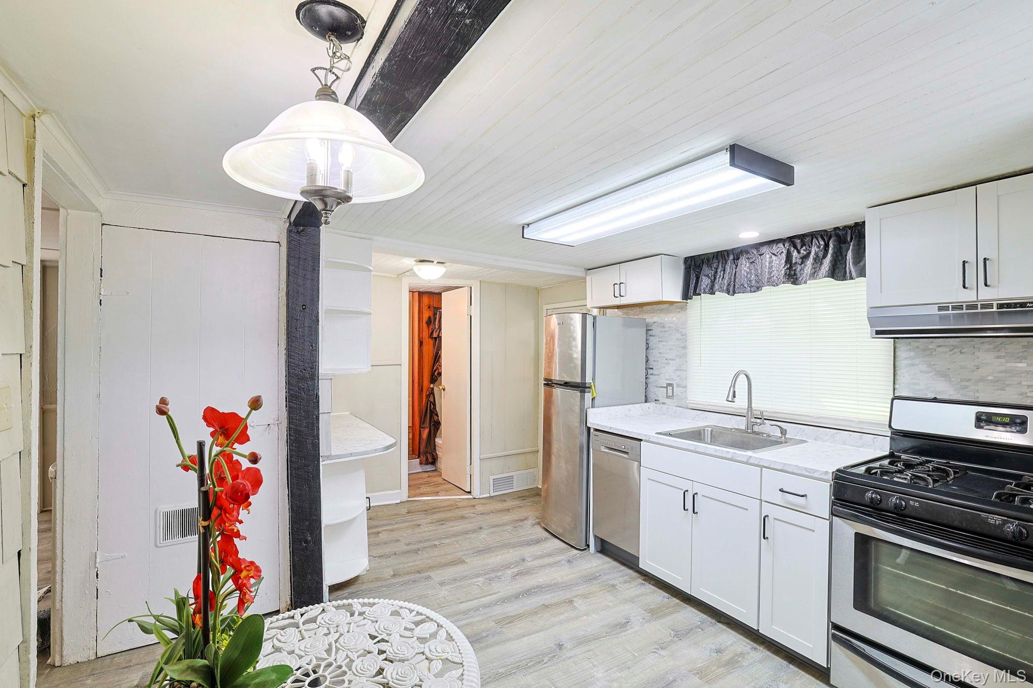 58 Wawayanda Avenue, Middletown, NY 10940