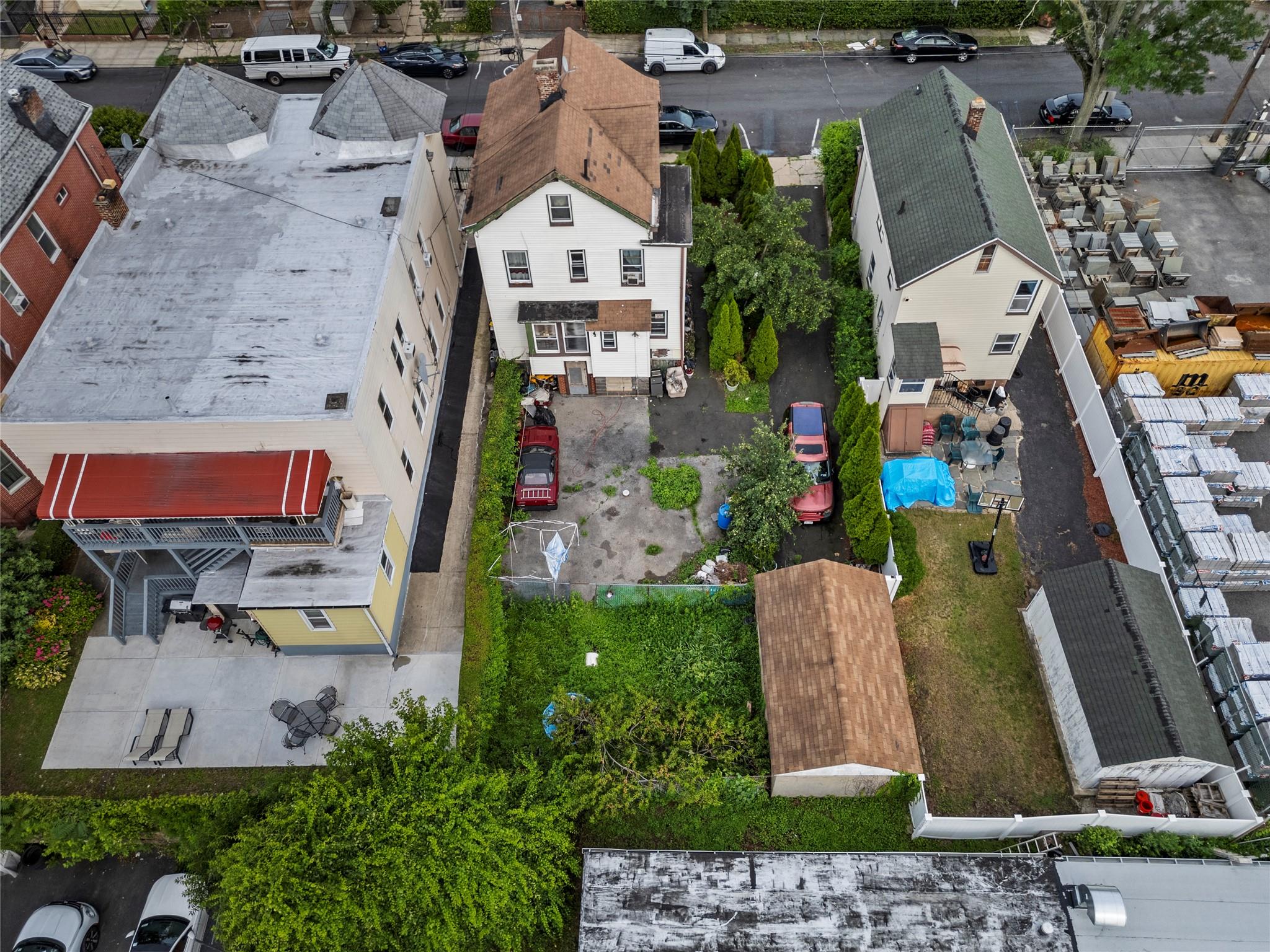 122 S High Street, Mount Vernon, NY 10550