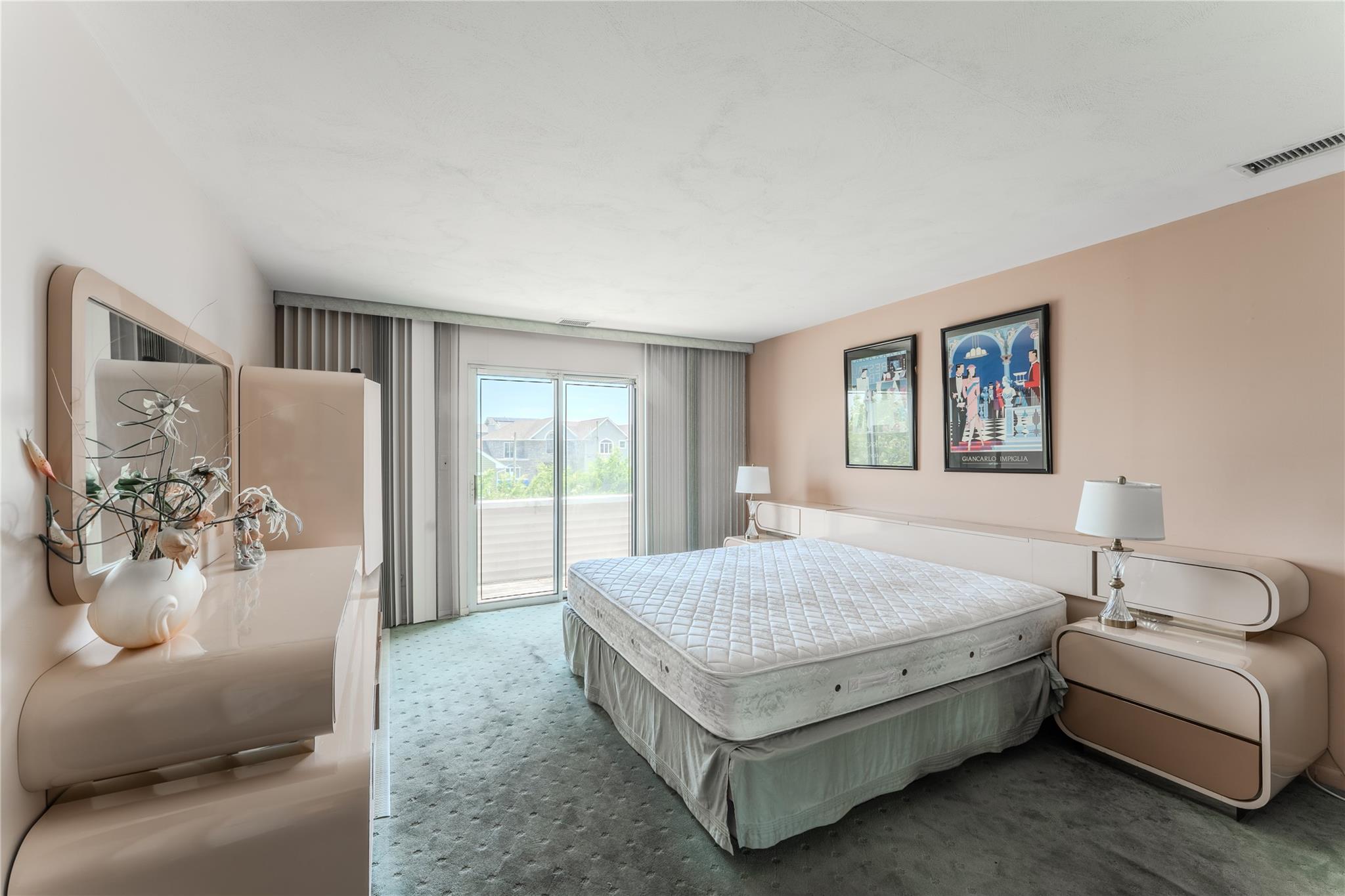 100 Baker Court # 128, Island Park, NY 11558