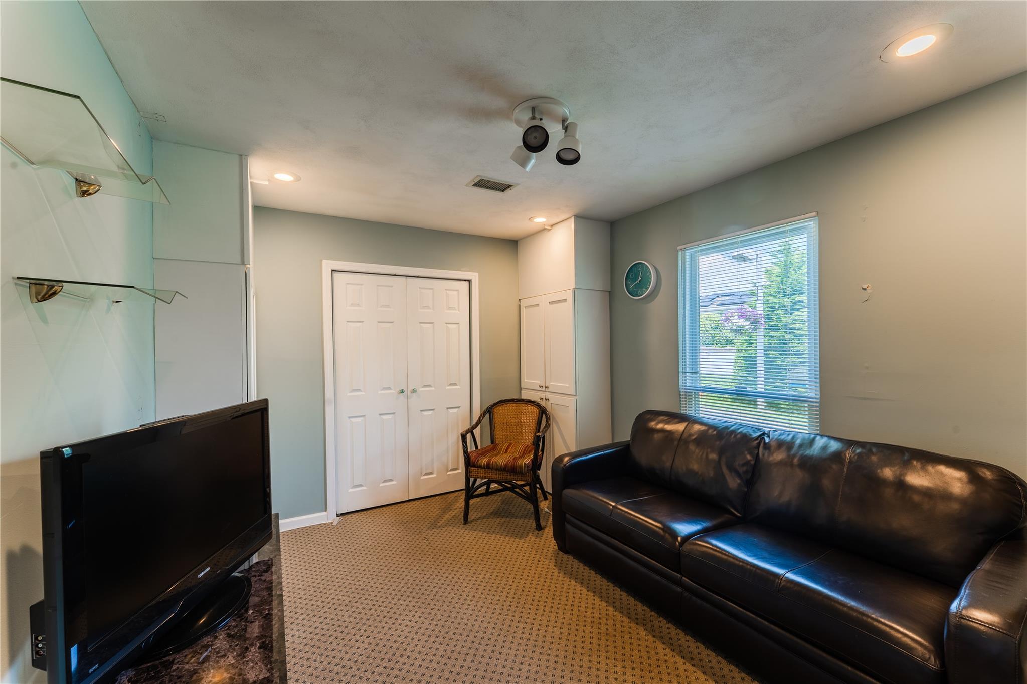 100 Baker Court # 128, Island Park, NY 11558