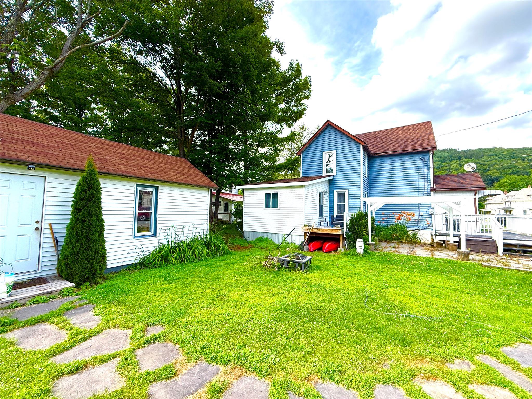 61 Cottage Street, Roscoe, NY 12776