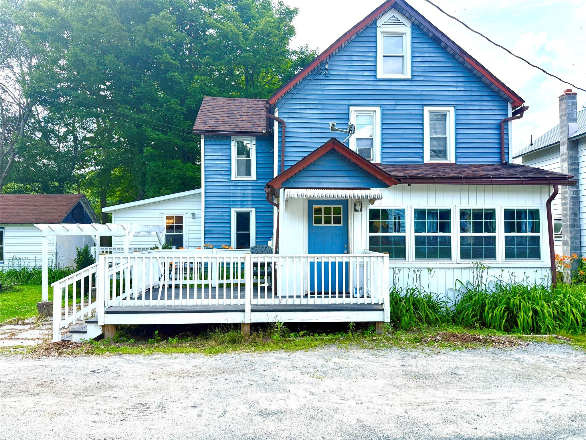 61 Cottage Street, Roscoe, NY 12776