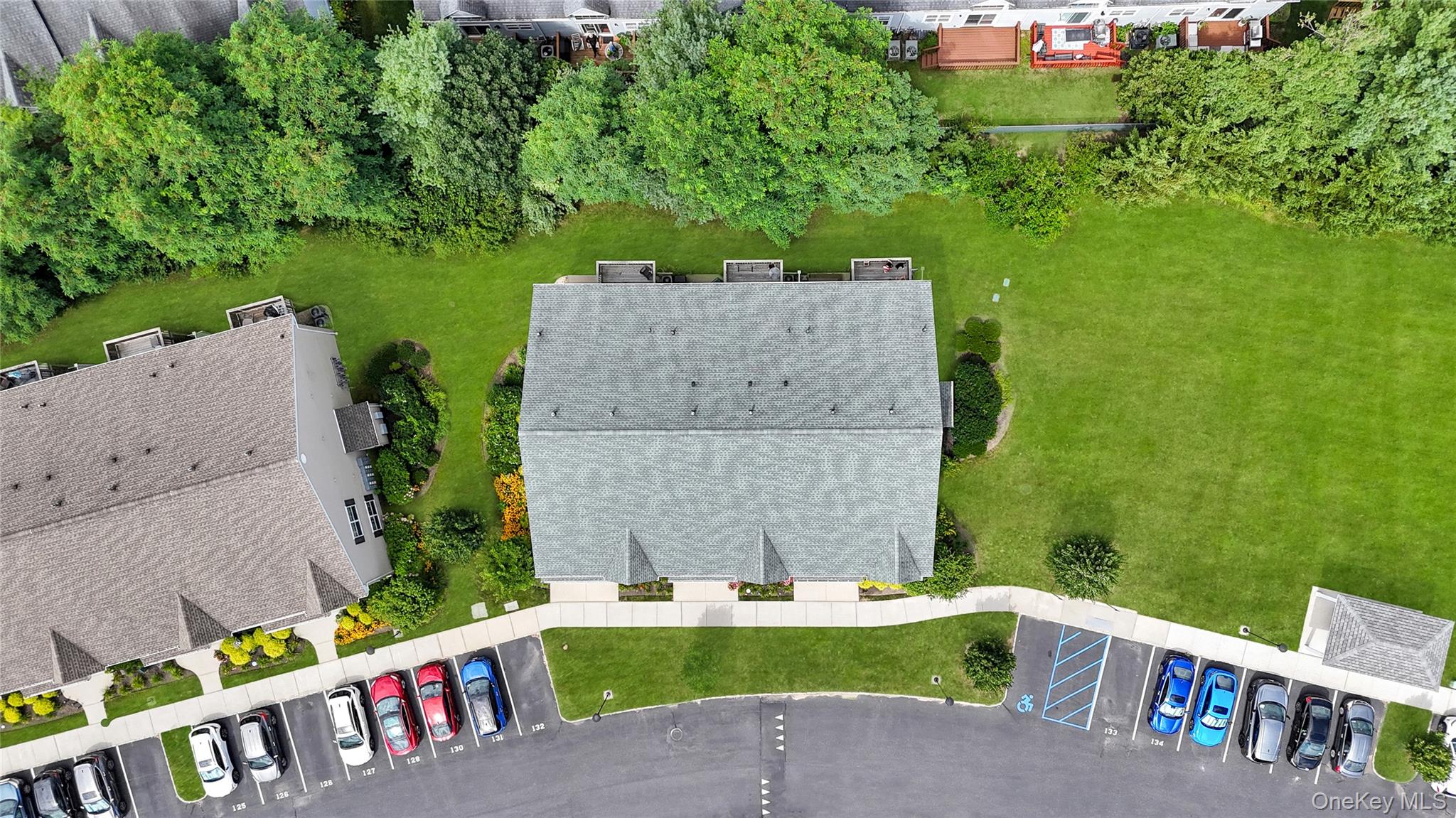 132 Weatherby Lane # 132, Central Islip, NY 11722