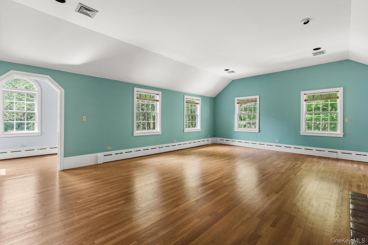 81 Glendale Road, Ossining, NY 10562