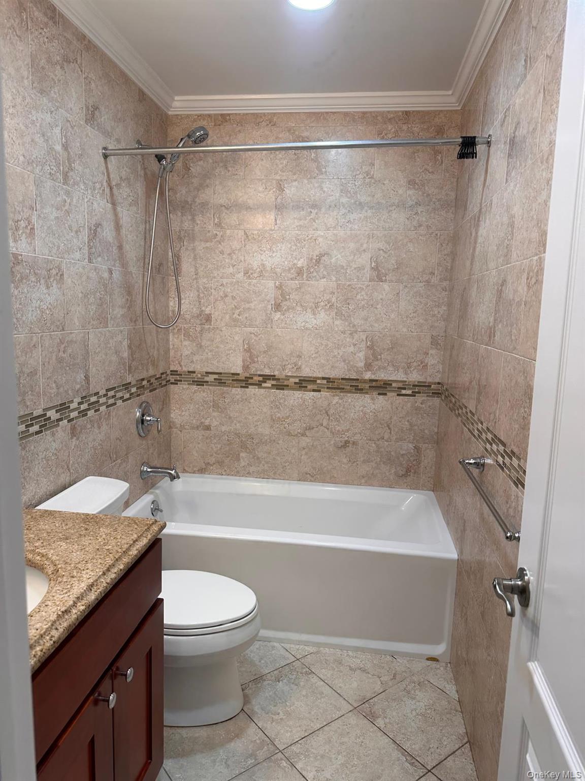 191 Jefferson Avenue, Mineola, NY 11501