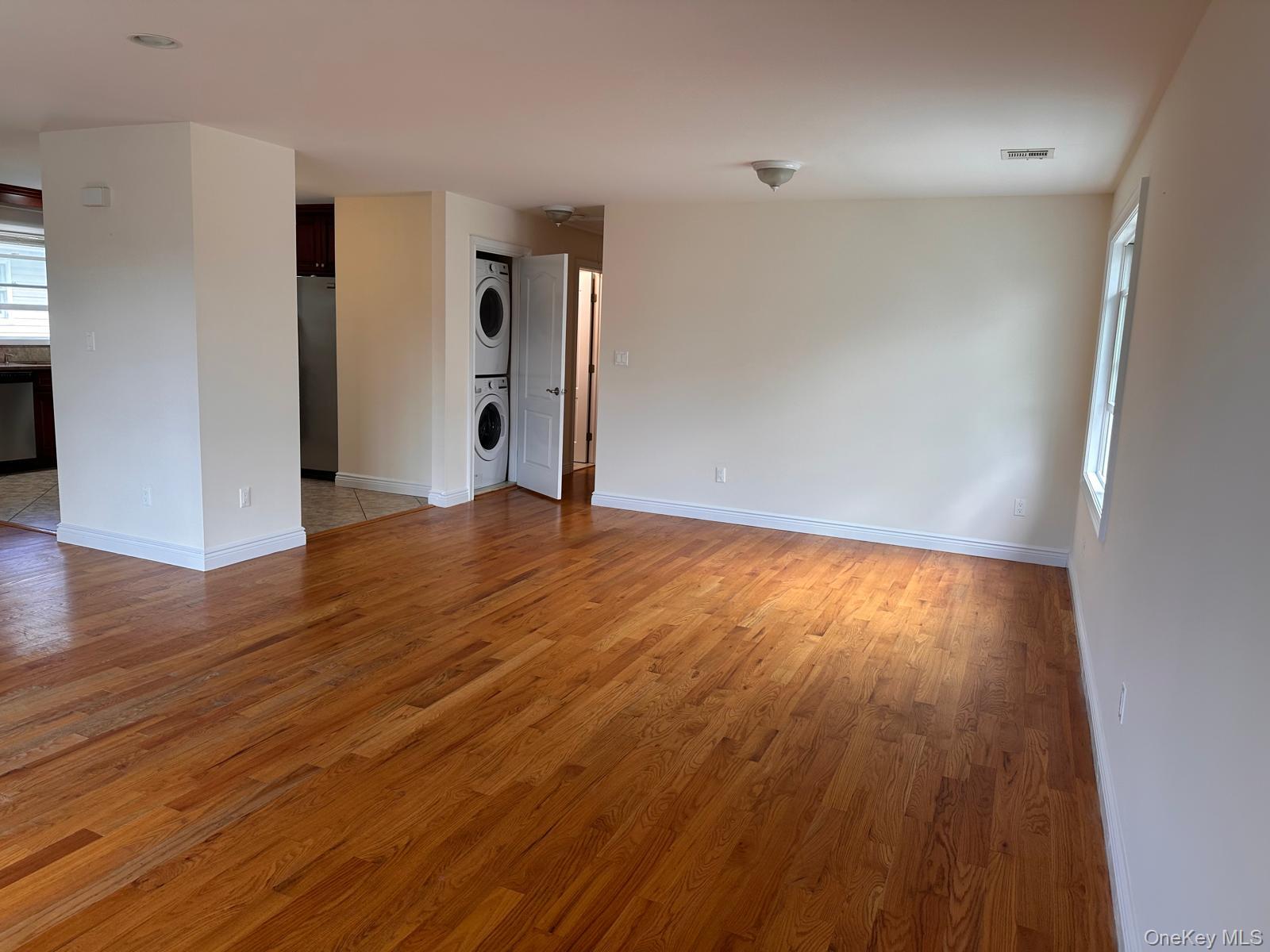 191 Jefferson Avenue, Mineola, NY 11501