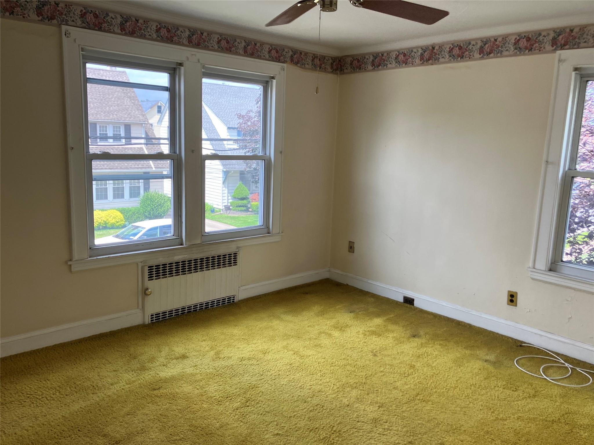 50 Fordham Street, Williston Park, NY 11596