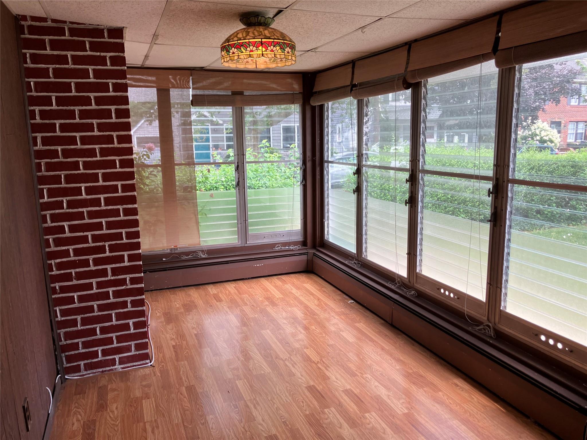 50 Fordham Street, Williston Park, NY 11596