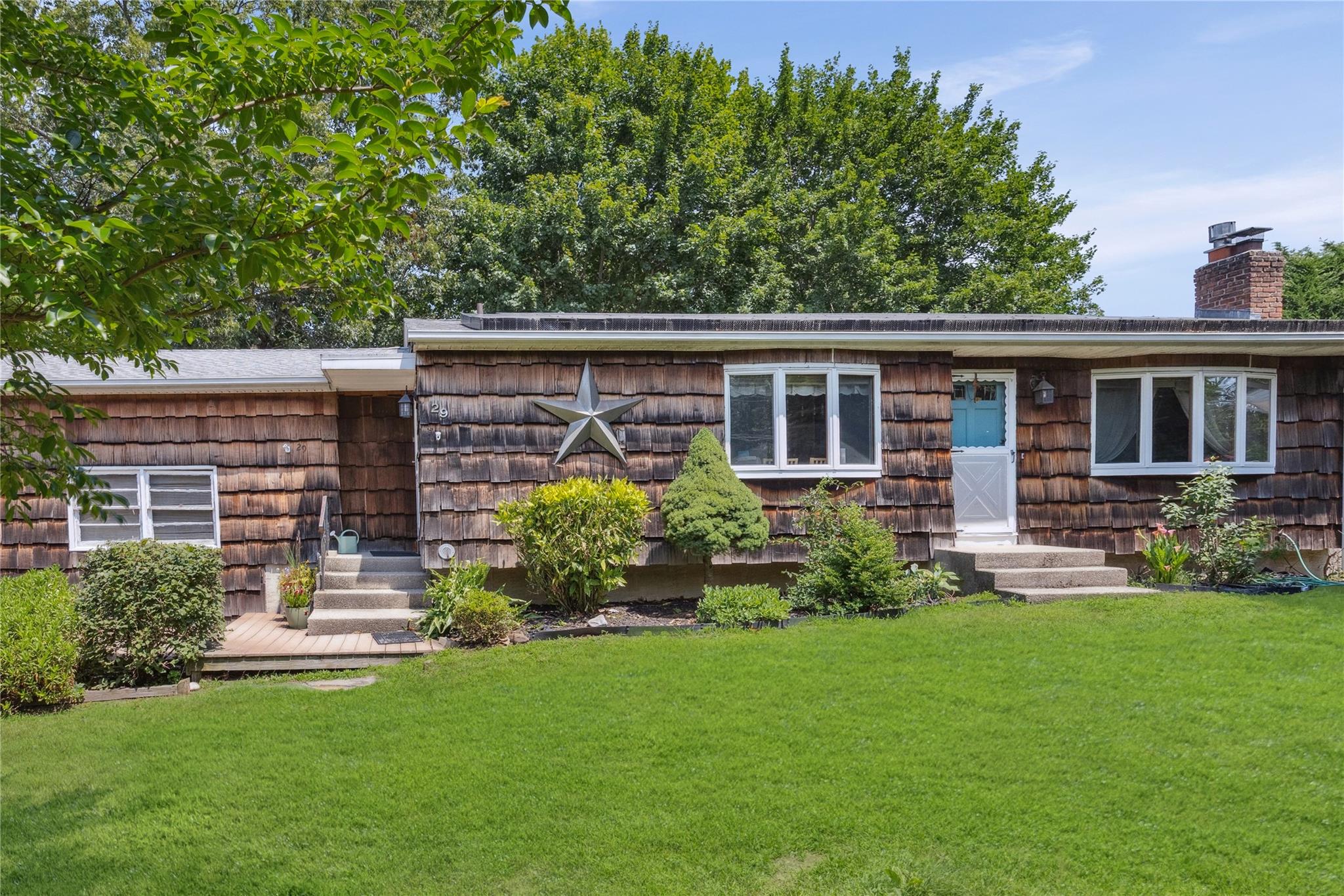 29 King Road, Rocky Point, NY 11778