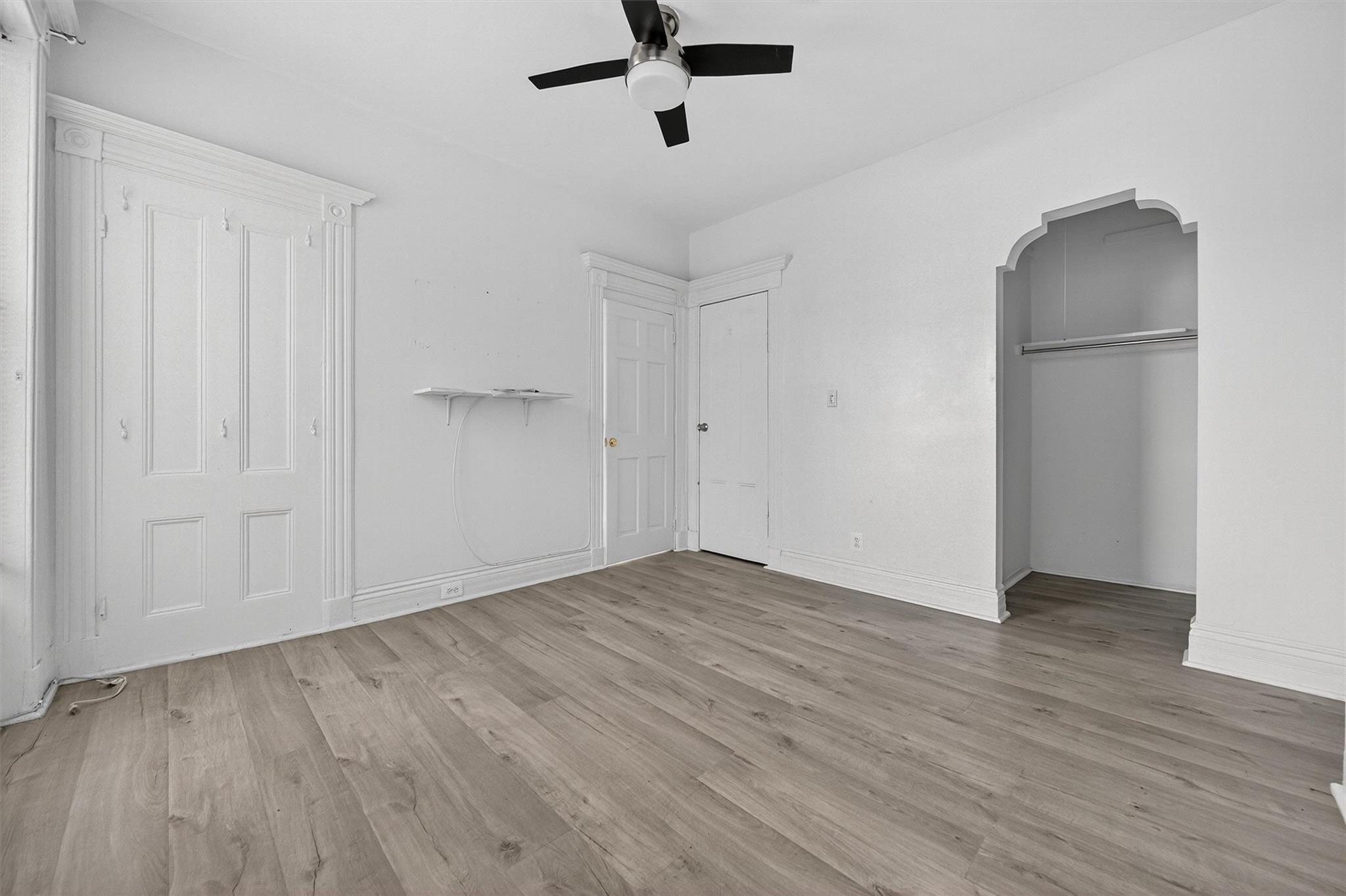 17 Palmetto Street, Brooklyn, NY 11221