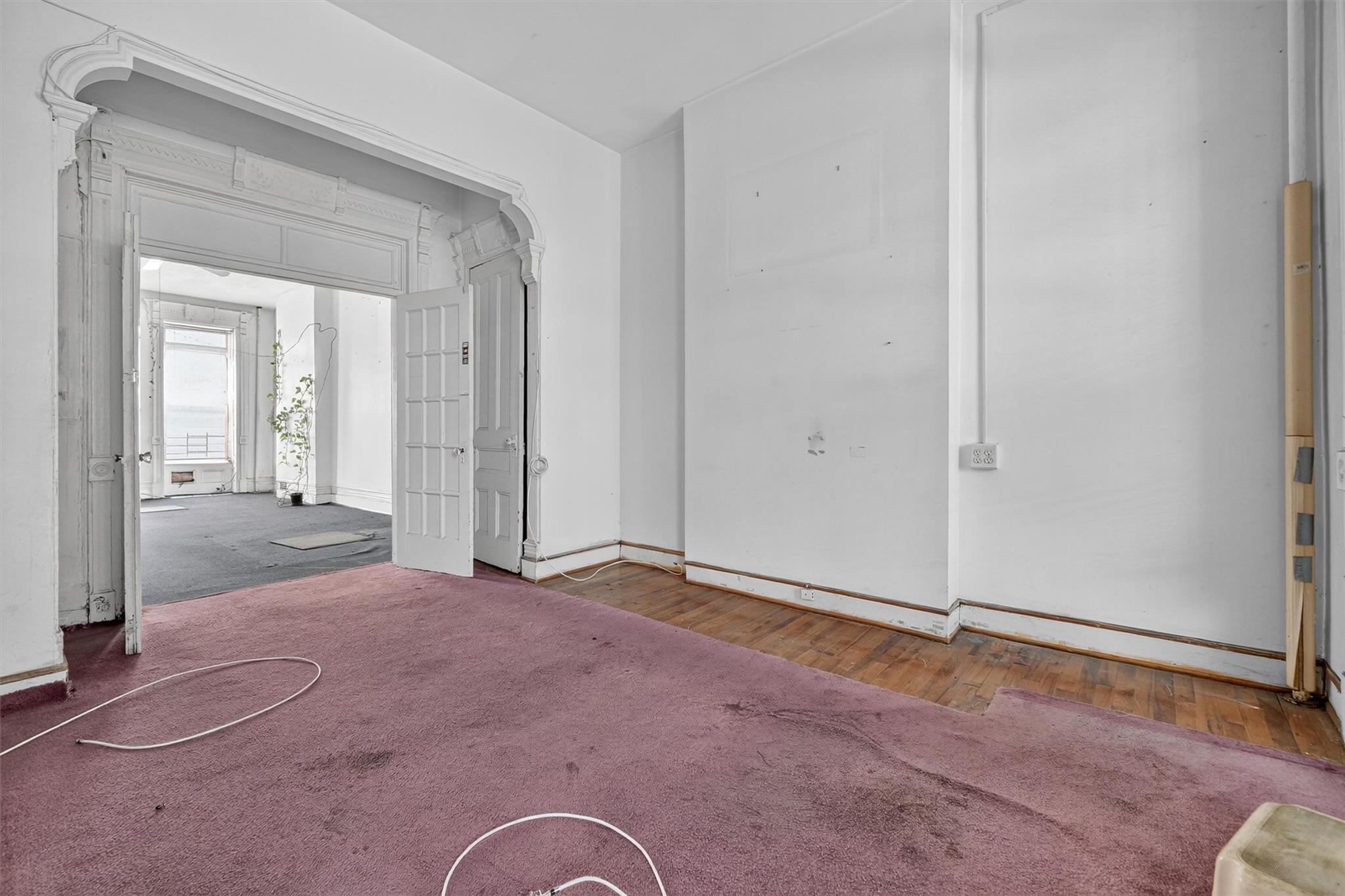 17 Palmetto Street, Brooklyn, NY 11221