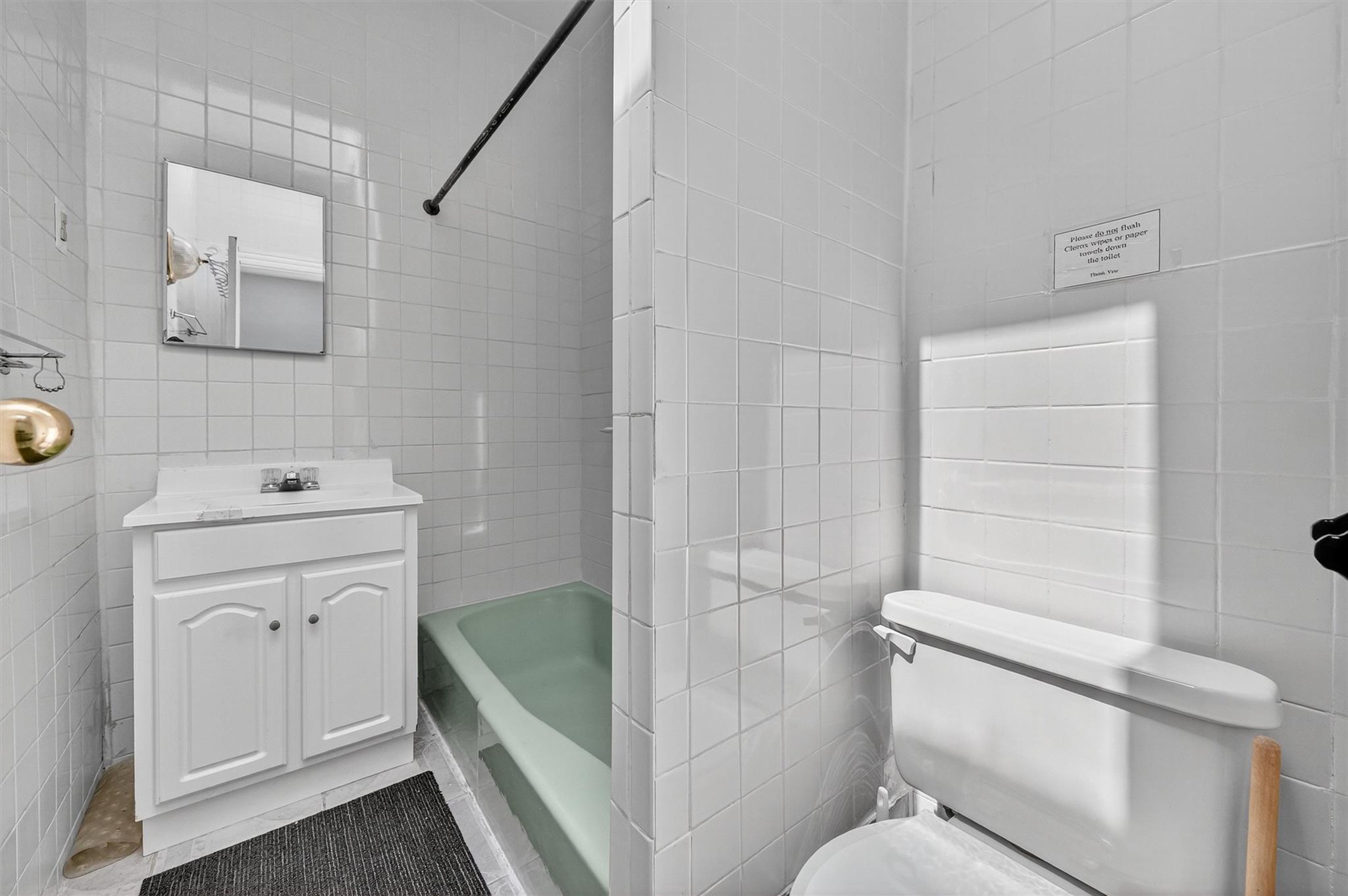 17 Palmetto Street, Brooklyn, NY 11221