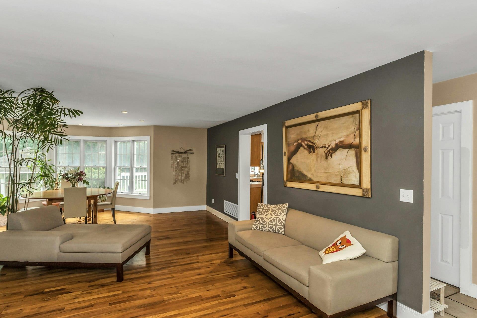 104B Squiretown Road, Hampton Bays, NY 11946