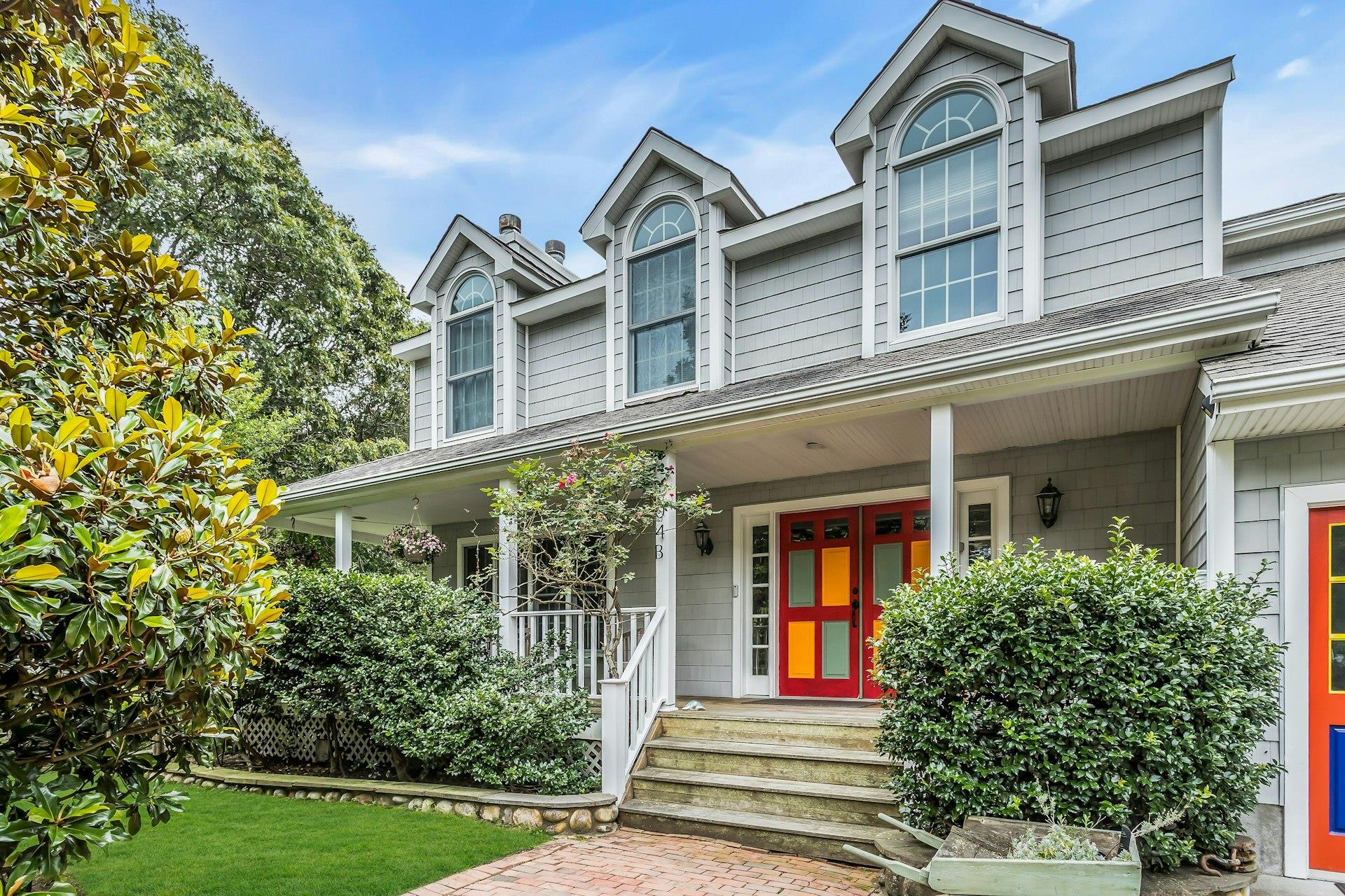 104B Squiretown Road, Hampton Bays, NY 11946