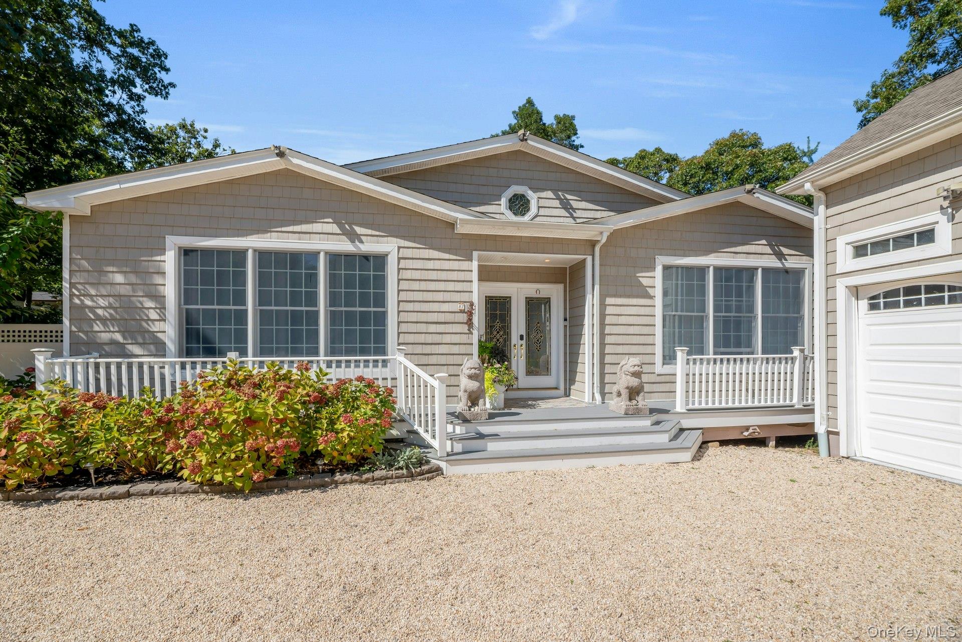 87 Washington Heights Avenue, Hampton Bays, NY 11946