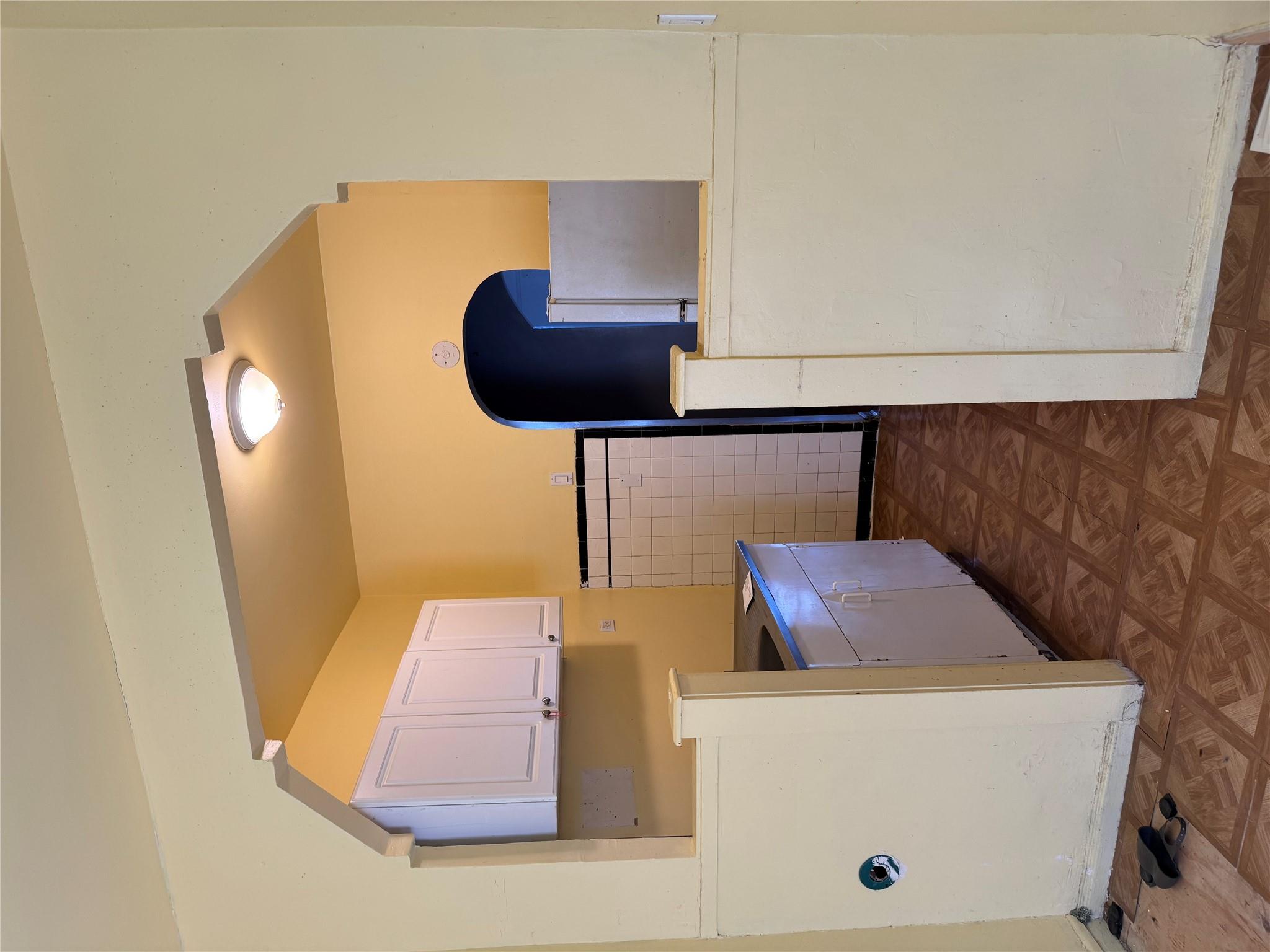 2922 Barnes Ave # 3A, Bronx, NY 10467