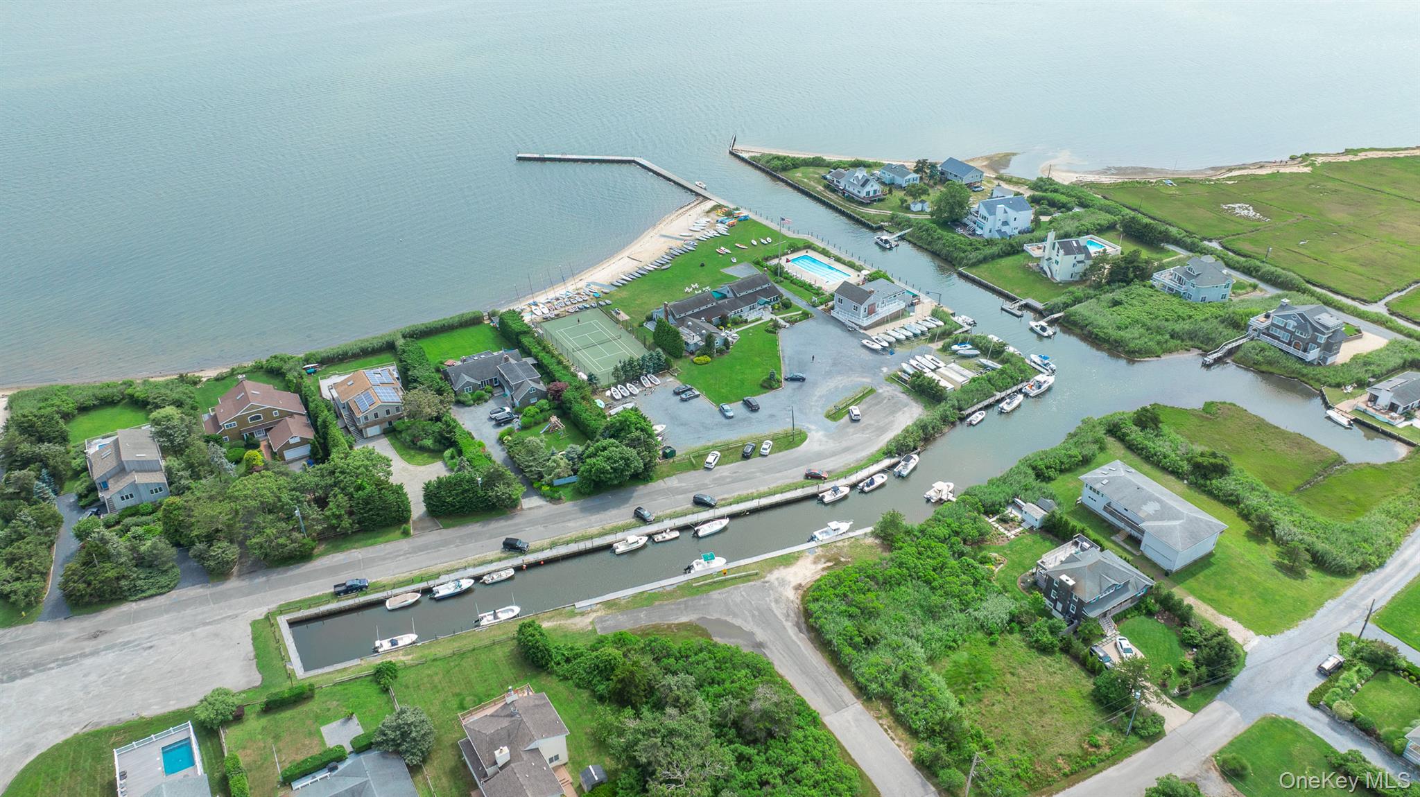 51 Halsey Road, Remsenburg, NY 11960