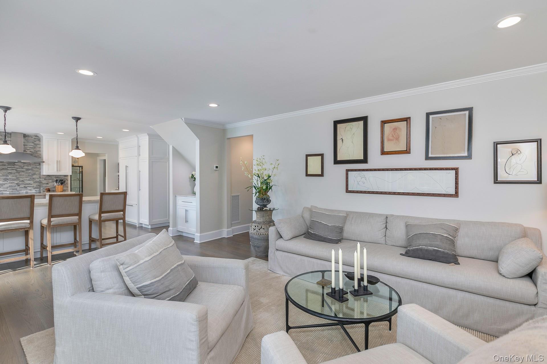 51 Halsey Road, Remsenburg, NY 11960