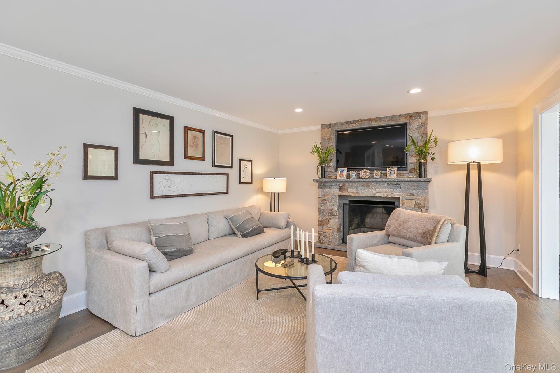 51 Halsey Road, Remsenburg, NY 11960