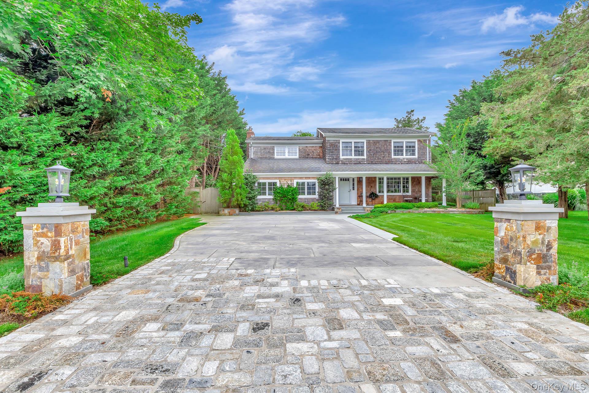 51 Halsey Road, Remsenburg, NY 11960